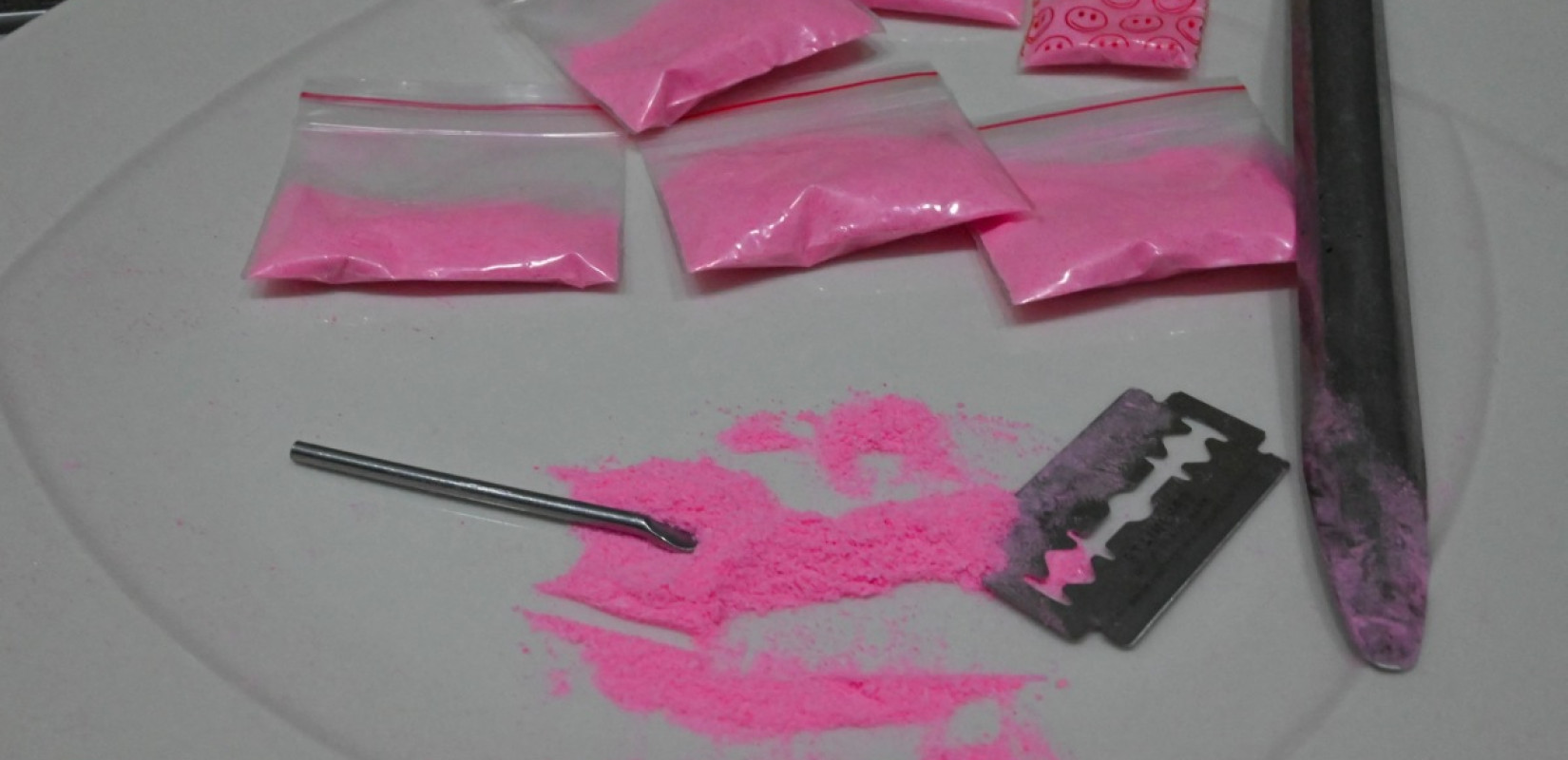 Από τη μήνυση για υπεξαίρεση σε σύλληψη για ροζ κοκαΐνη: «Ήταν για προσωπική χρήση», λέει η influencer από τη Ρόδο (βίντεο)