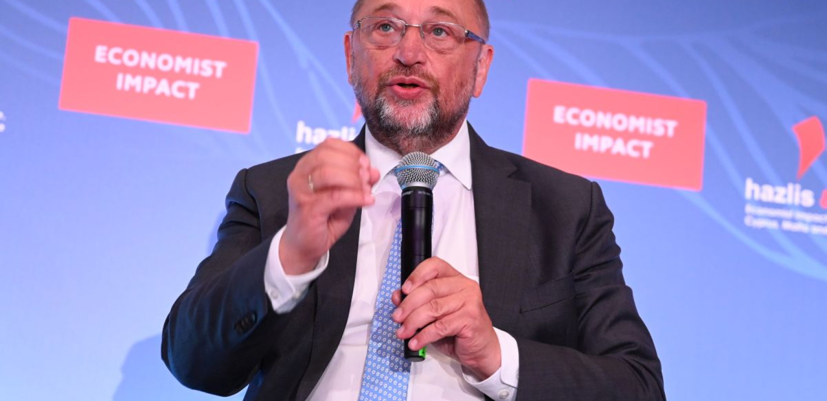 Economist-Σουλτς: «Πολύ άδικη» η μεταχείριση της Ελλάδας από τις Βρυξέλλες στα χρόνια της οικονομικής κρίσης Economist-Σουλτς: «Πολύ άδικη» η μεταχείριση της Ελλάδας από τις Βρυξέλλες στα χρόνια της οικονομικής κρίσης