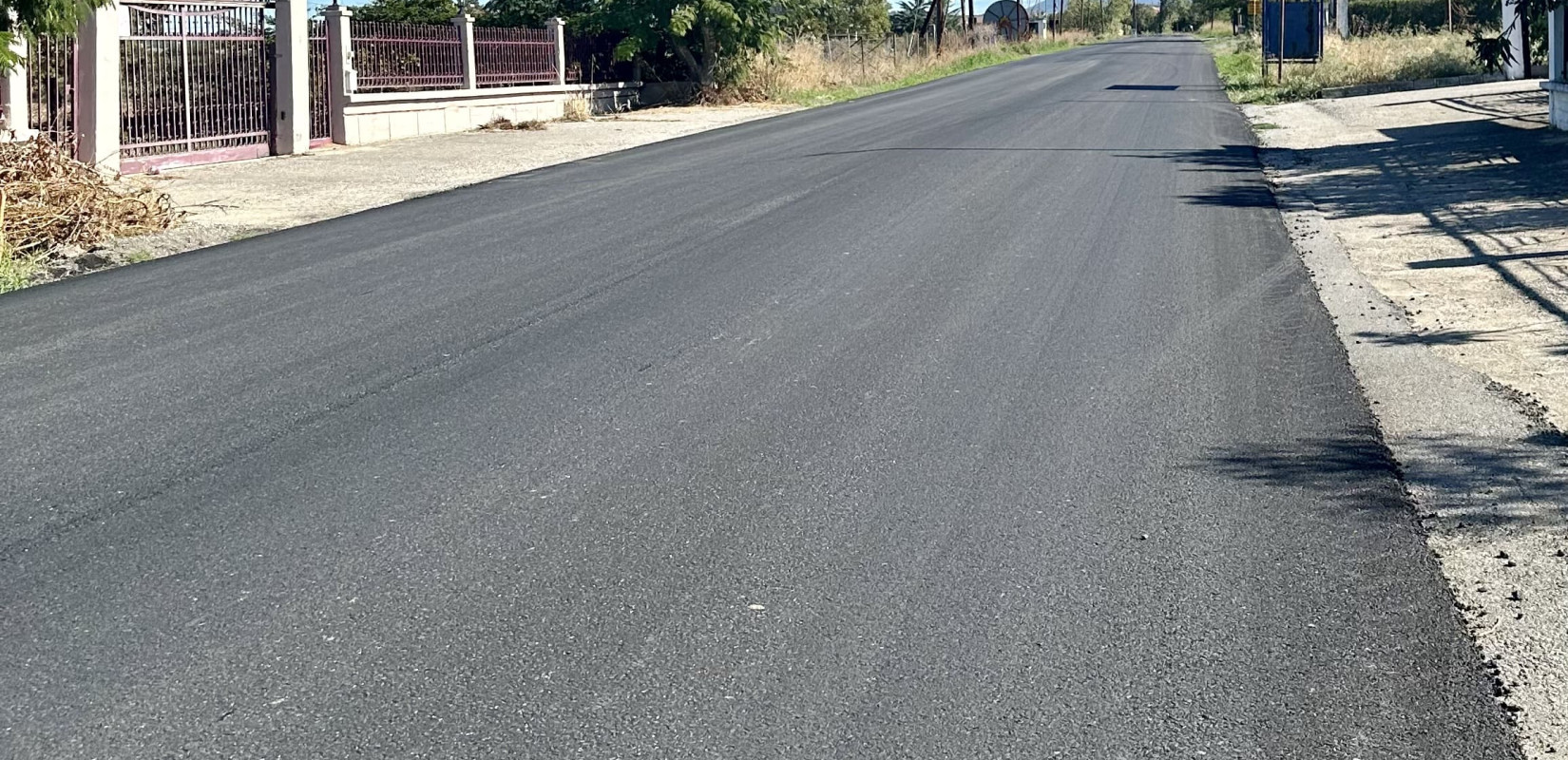Θεσσαλονίκη: Εντατικό πρόγραμμα ασφαλτοστρώσεων στο οδικό δίκτυο των Δήμων Θερμαϊκού και Θέρμης (φωτ.)