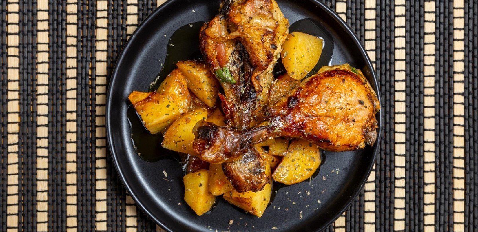 The Cook’s Corner: Νόστιμα μαγειρευτά… σαν της   μαμάς The Cook’s Corner: Νόστιμα μαγειρευτά… σαν της   μαμάς