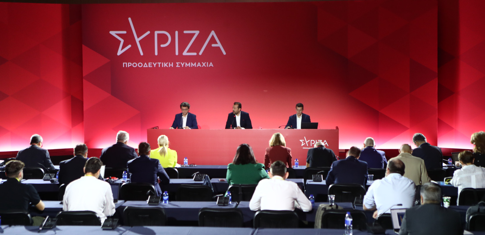 Θεσσαλονίκη: Θεσμικός ο Νίκος Παππάς στη ΔΕΘ, δίνοντας ωστόσο απαντήσεις για τον... εμφύλιο στο ΣΥΡΙΖΑ- ΠΣ Θεσσαλονίκη: Θεσμικός ο Νίκος Παππάς στη ΔΕΘ, δίνοντας ωστόσο απαντήσεις για τον... εμφύλιο στο ΣΥΡΙΖΑ- ΠΣ