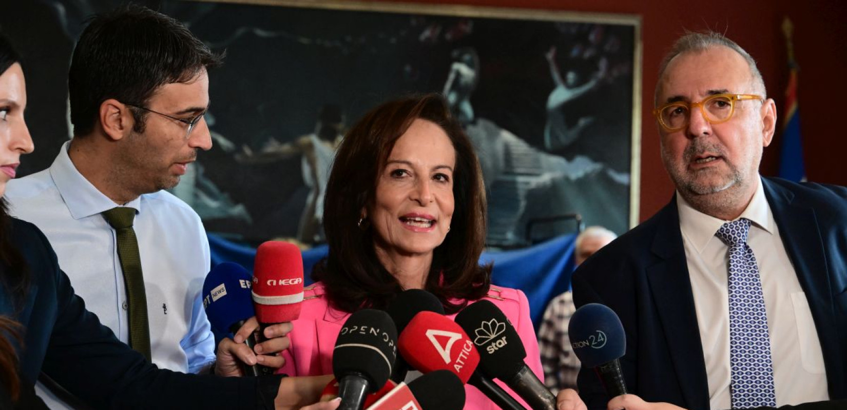 Άννα Διαμαντοπούλου: "Την επόμενη ημέρα θα είμαστε ενωμένοι και θα δουλέψουμε όλοι μαζί για το μεγάλο ΠΑΣΟΚ"