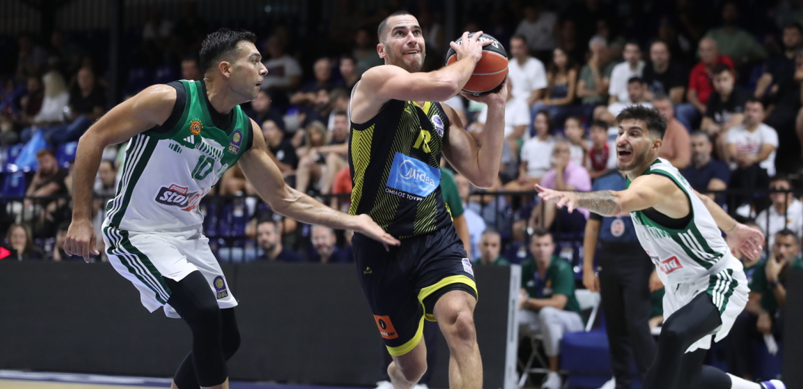 Μπάσκετ: Δυνατή προπόνηση για τον Άρη ο ημιτελικός του Σούπερ Καπ με τον Παναθηναϊκό (βίντεο)