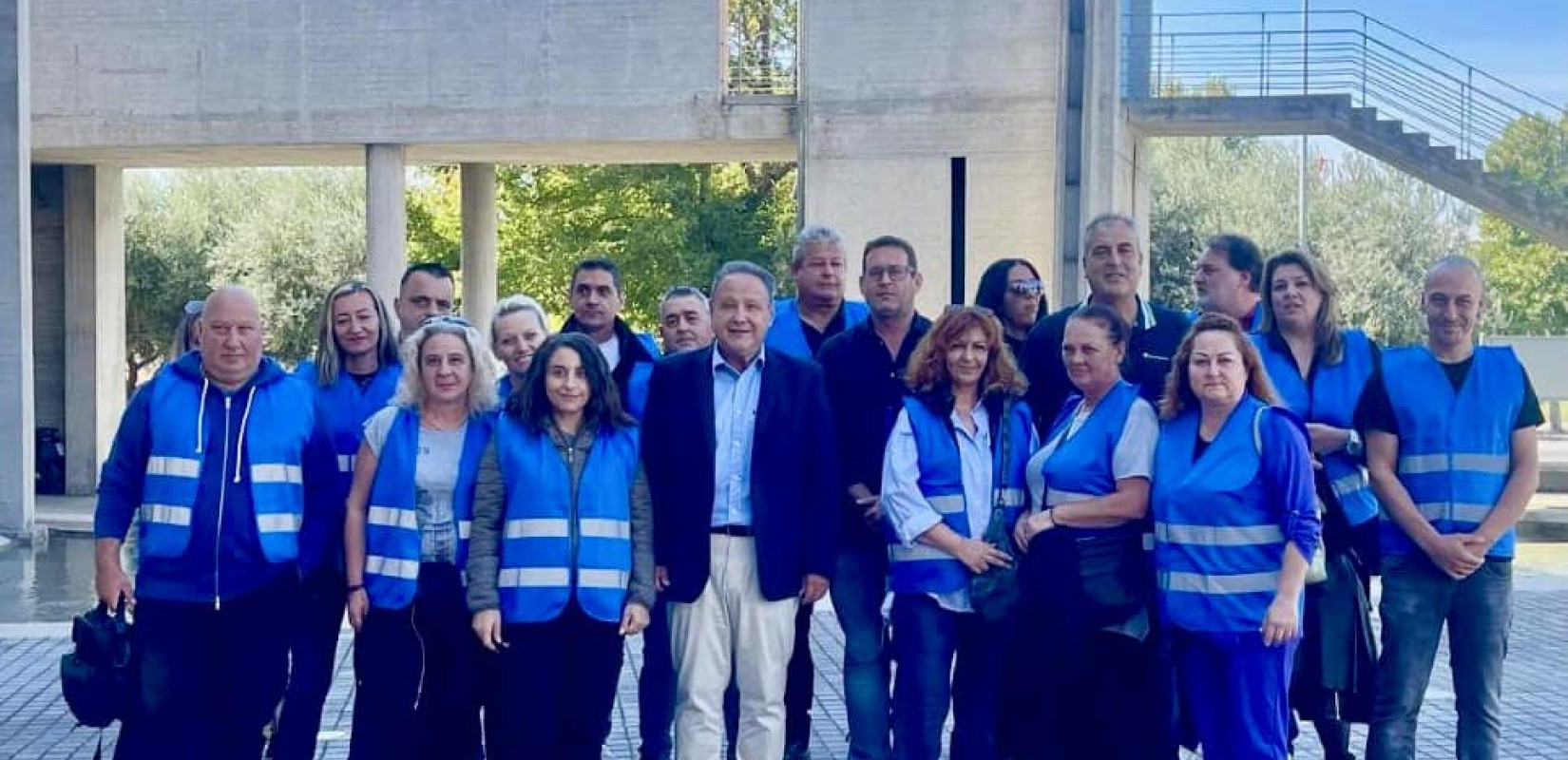 Θεσσαλονίκη: Ο Αγγελούδης συναντήθηκε με «τα μπλε γιλέκα» Θεσσαλονίκη: Ο Αγγελούδης συναντήθηκε με «τα μπλε γιλέκα»