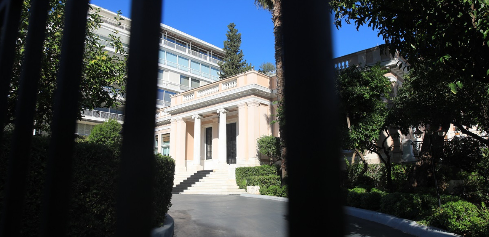 Οι 5 άξονες στους οποίους η κυβέρνηση θα βασίσει το πακέτο φορολογικών παρεμβάσεων