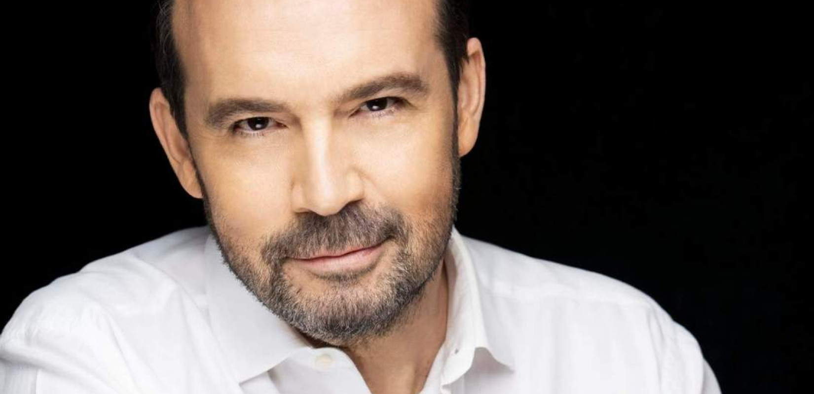 Θεσσαλονίκη: Κώστας Μακεδόνας με τραγούδια του Μίκη για τα 81 χρόνια από το Ολοκαύτωμα Χορτιάτη Θεσσαλονίκη: Κώστας Μακεδόνας με τραγούδια του Μίκη για τα 81 χρόνια από το Ολοκαύτωμα Χορτιάτη