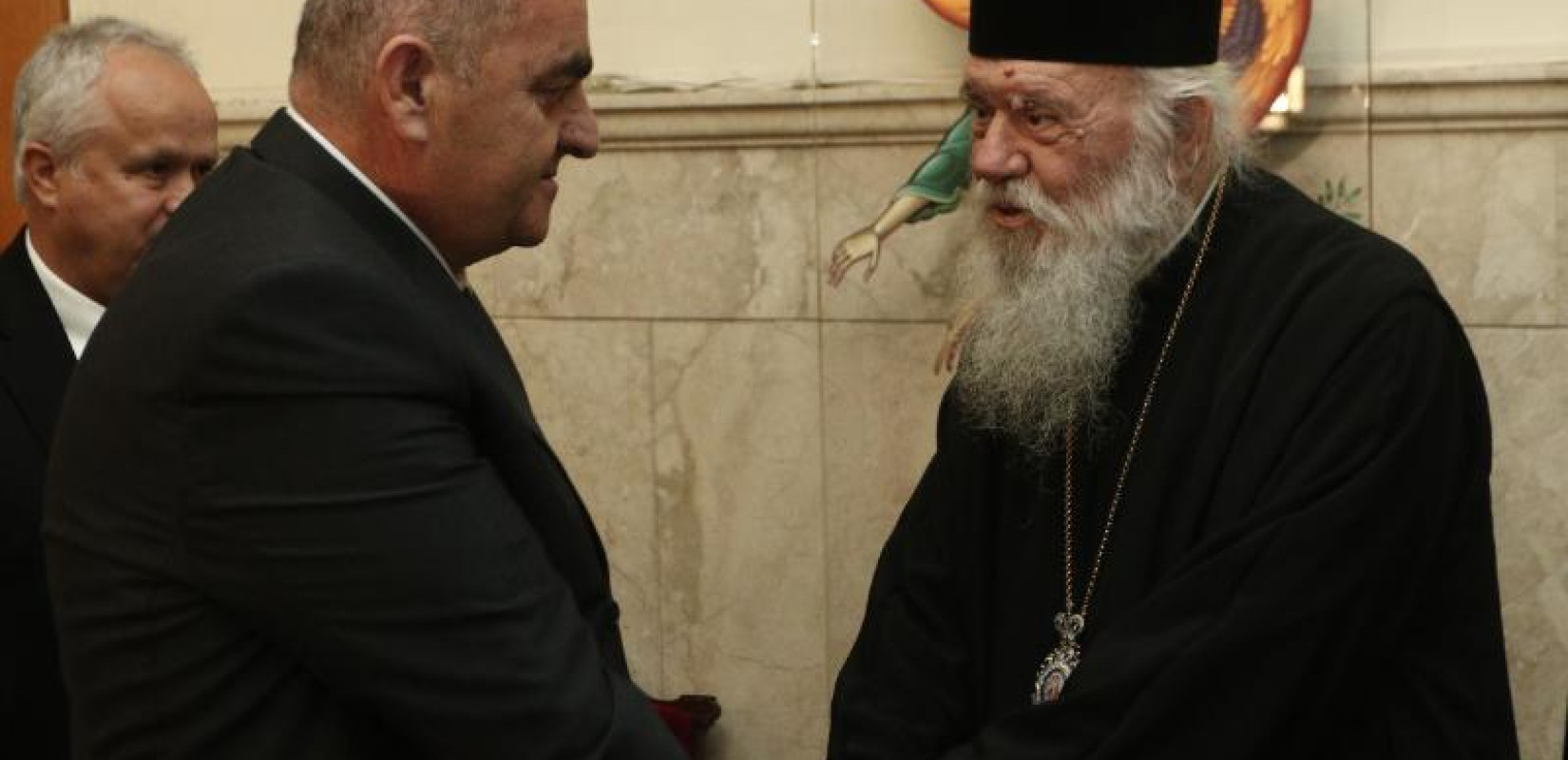 Στον Αρχιεπίσκοπο Ιερώνυμο ο Φρέντι Μπελέρης - «Ήταν ο άνθρωπος που έδωσε την ευλογία του όταν ήμουν υποψήφιος»