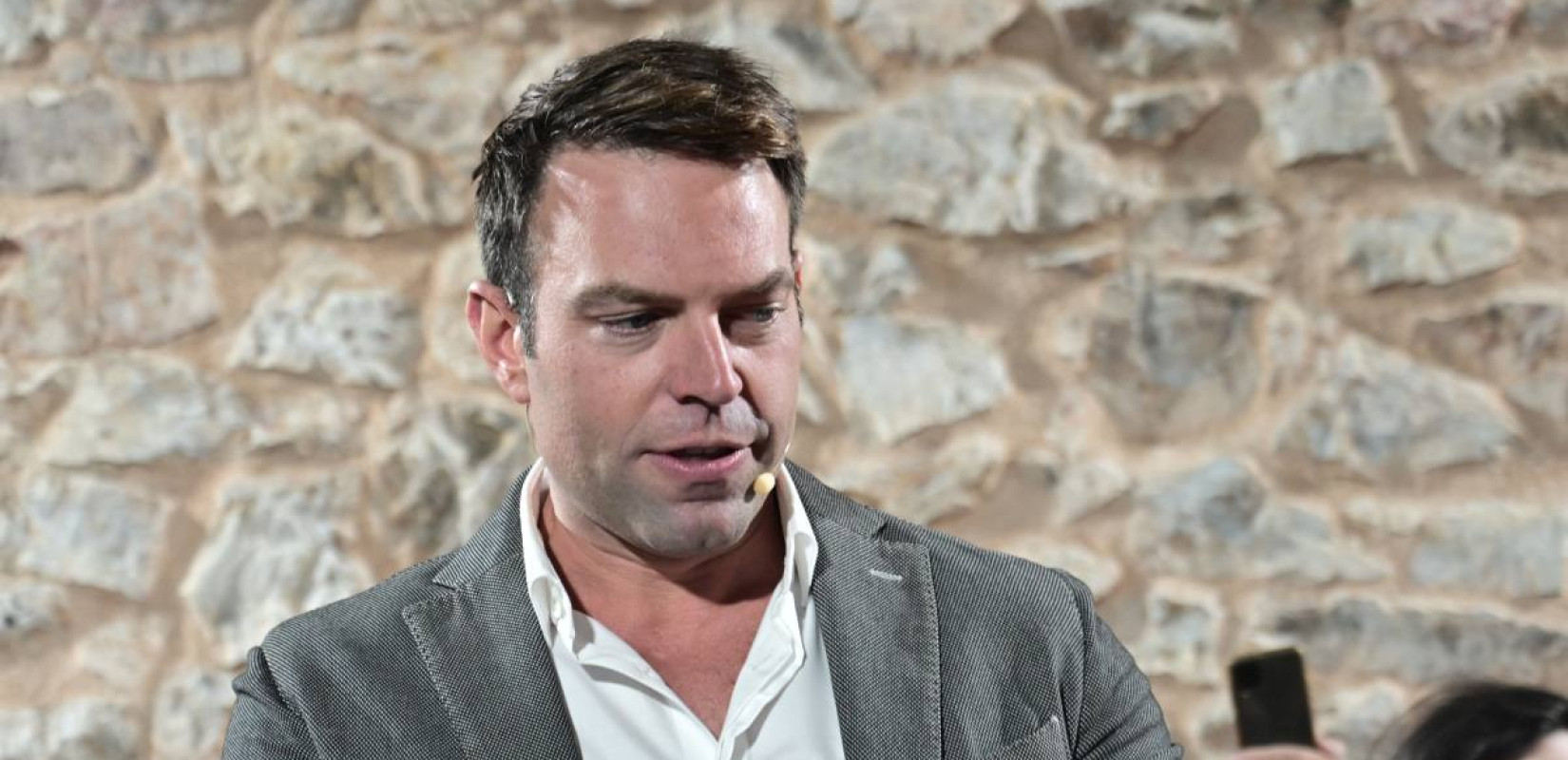 Τα… εσωκομματικά του Κινήματος Δημοκρατίας που επιδιώκει να λύσει μέσα από το έκτακτο συνέδριο ο Στέφανος Κασσελάκης