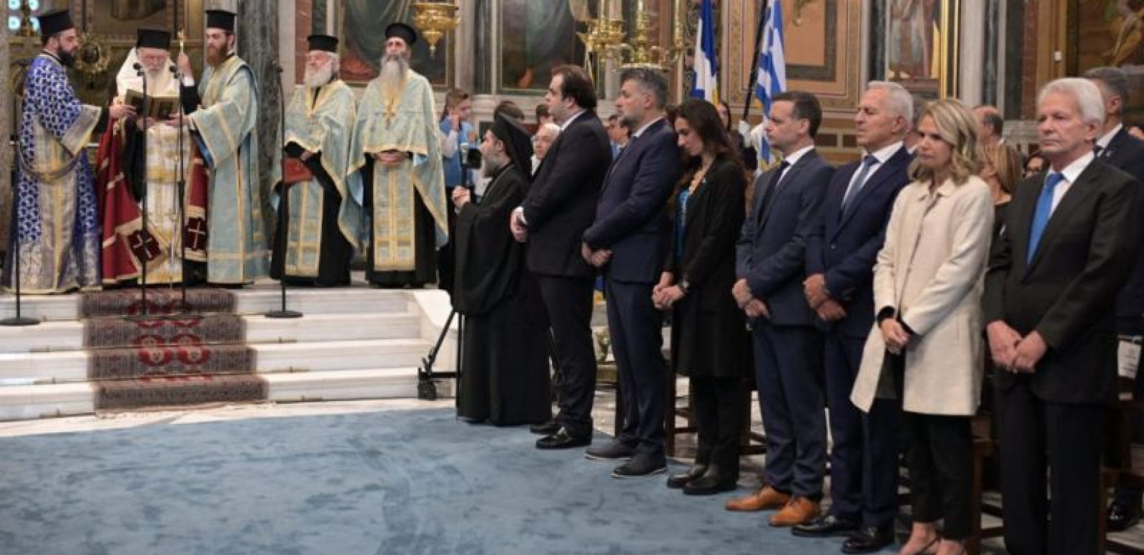 Η Εθνική Επέτειος της 28ης Οκτωβρίου τιμήθηκε με Δοξολογία στον Καθεδρικό Ναό Αθηνών Η Εθνική Επέτειος της 28ης Οκτωβρίου τιμήθηκε με Δοξολογία στον Καθεδρικό Ναό Αθηνών