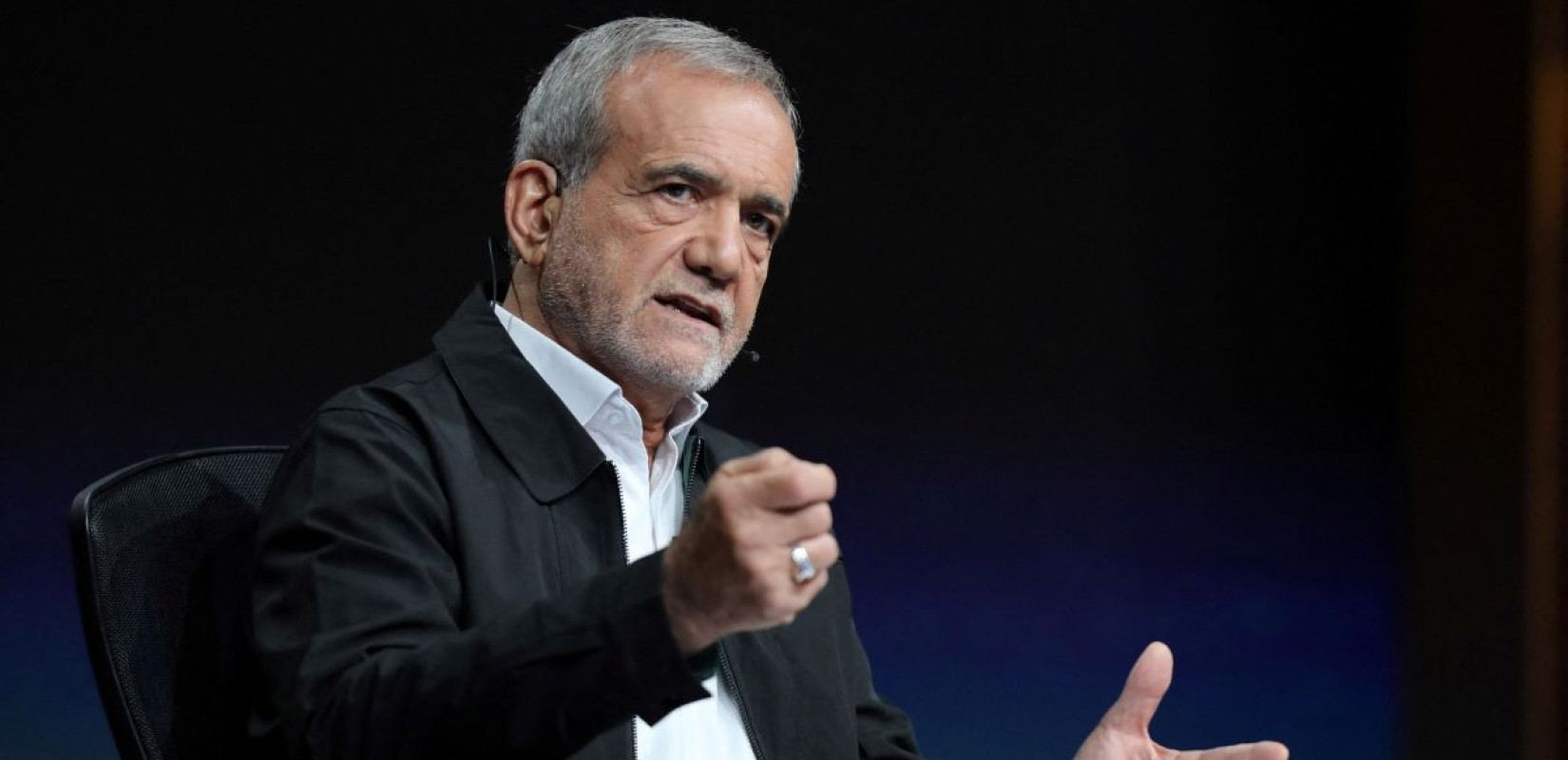 «Το Ιράν θα κάνει το Ισραήλ να μετανιώσει για την ανόητη ενέργειά του», δηλώνει ο πρόεδρος Πεζεσκιάν