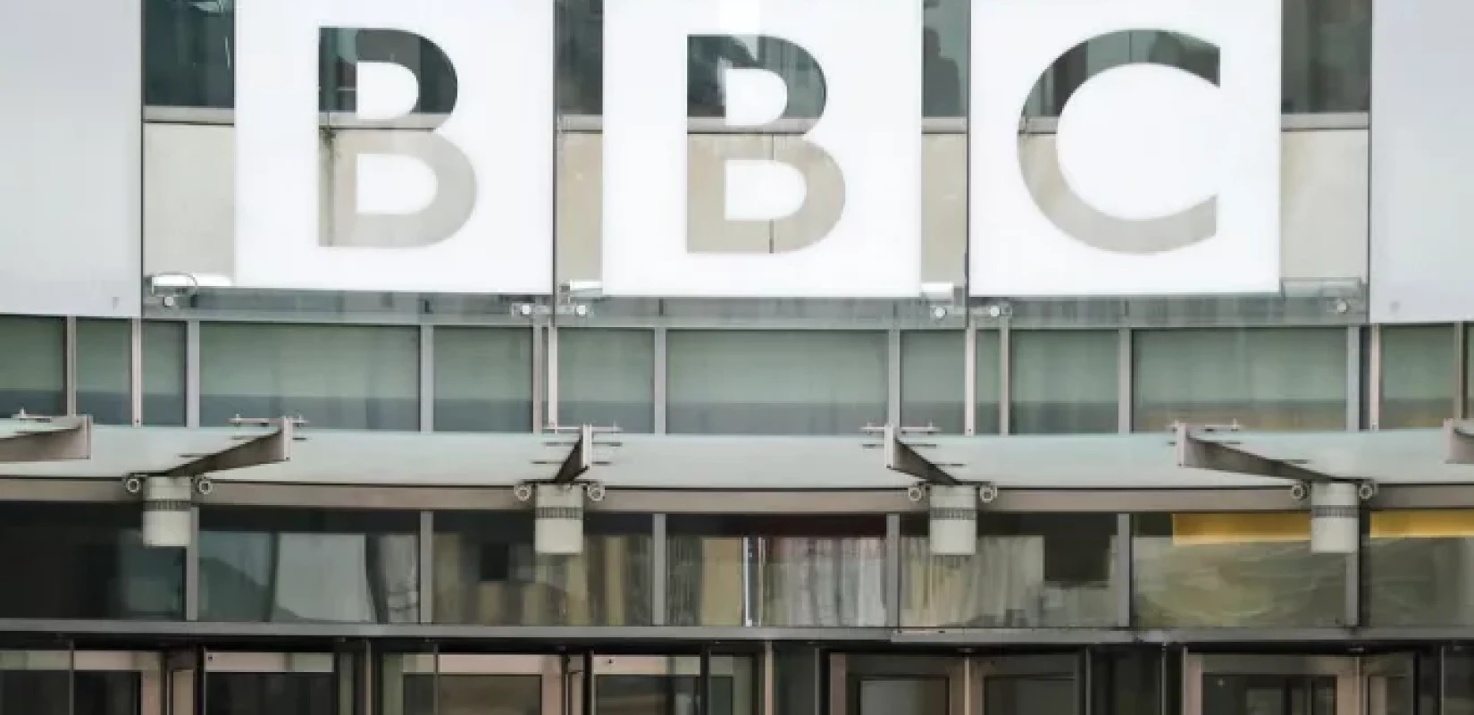 Βρετανία: Παραιτήθηκε ο γενικός διευθυντής του BBC μετά τις επικρίσεις για το μοντάζ σε ομιλία του  Ντόναλντ Τραμπ