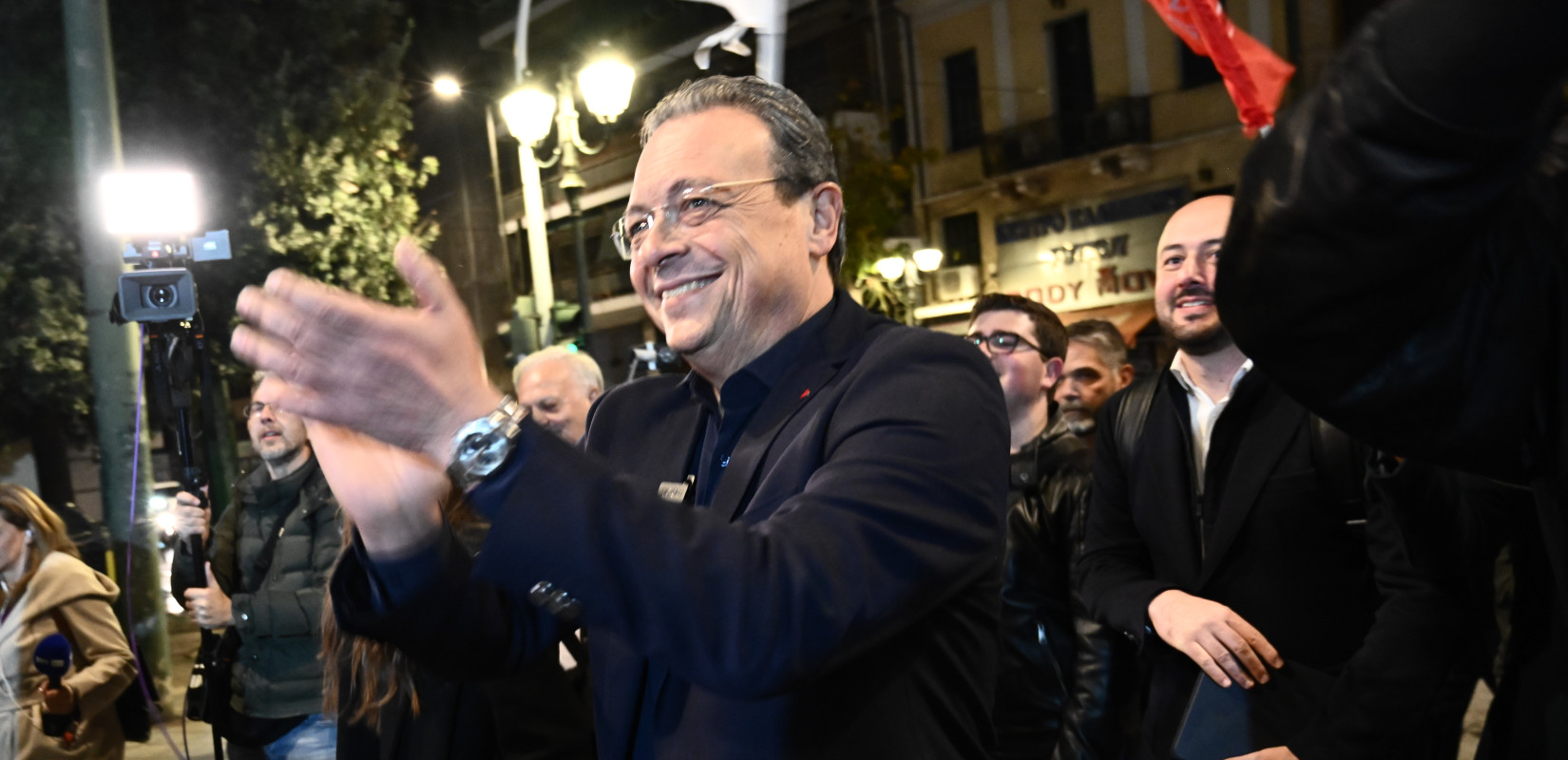 Νέος πρόεδρος του ΣΥΡΙΖΑ ο Σωκράτης Φάμελλος: «Ξαναξεκινάμε μαζί» το μήνυμά του - Πολάκης: «Δεν πάω σε β' γύρο, η ισχύς εν τη ενώσει» (βίντεο, φωτ.)