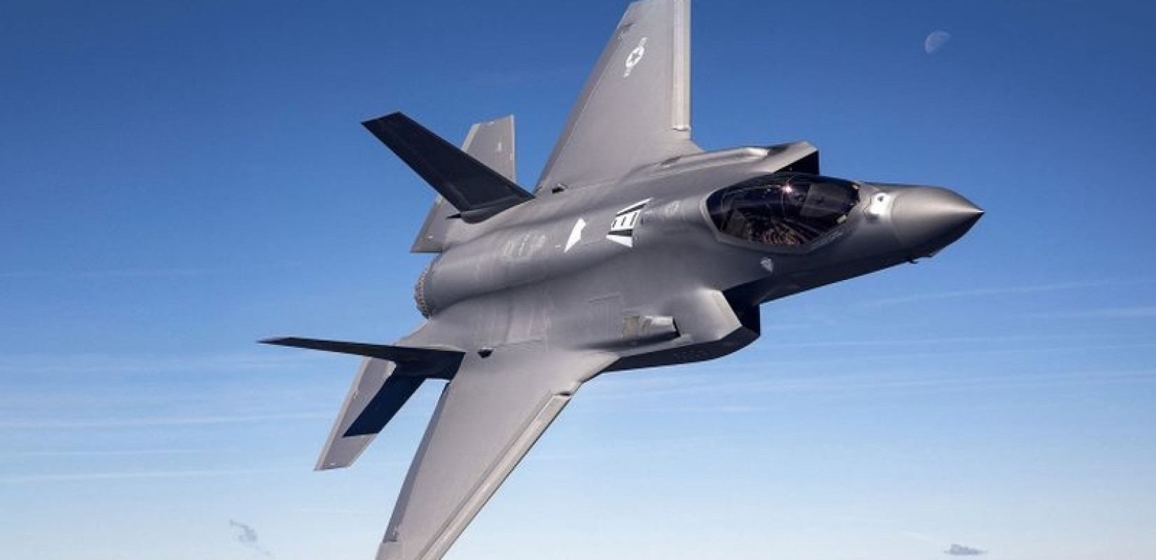 Η Νορβηγία στέλνει F-35 και 100 στρατιώτες να φυλάσσουν αεροδρόμιο στην Πολωνία