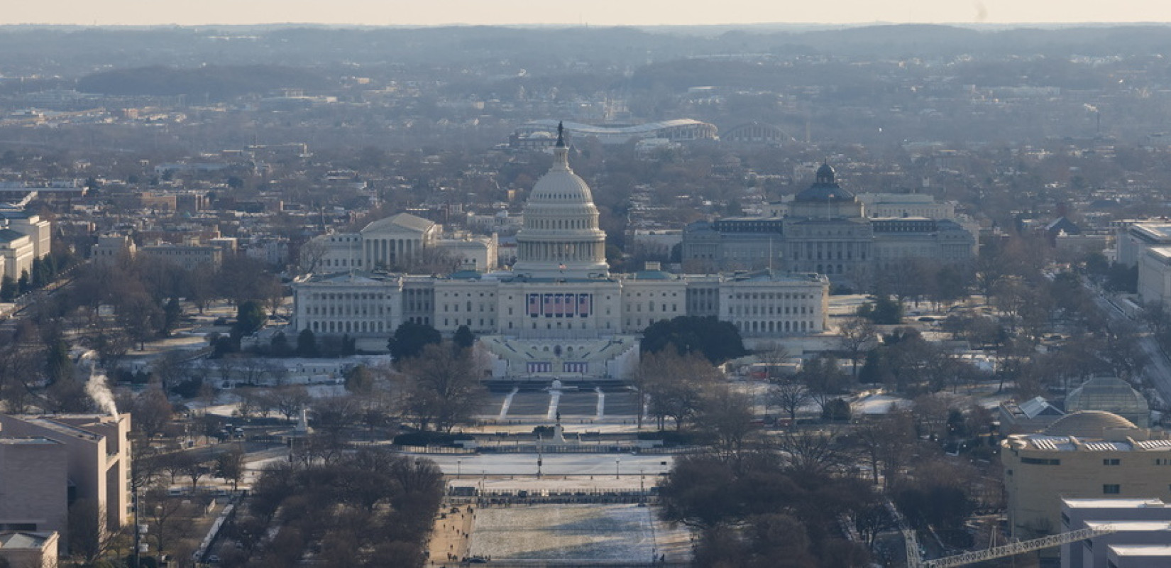 ΗΠΑ: Σύλληψη ύποπτου για τοποθέτηση βομβών την παραμονή της επίθεσης οπαδών του Τραμπ στο Καπιτώλιο