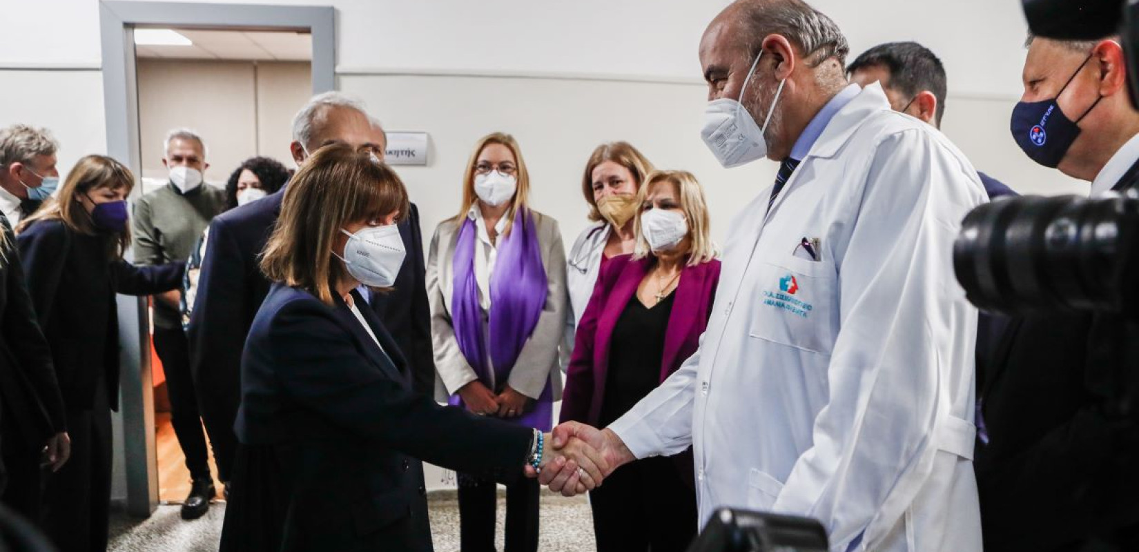 Η Κατερίνα Σακελλαροπούλου επισκέφθηκε το Σισμανόγλειο Νοσοκομείο