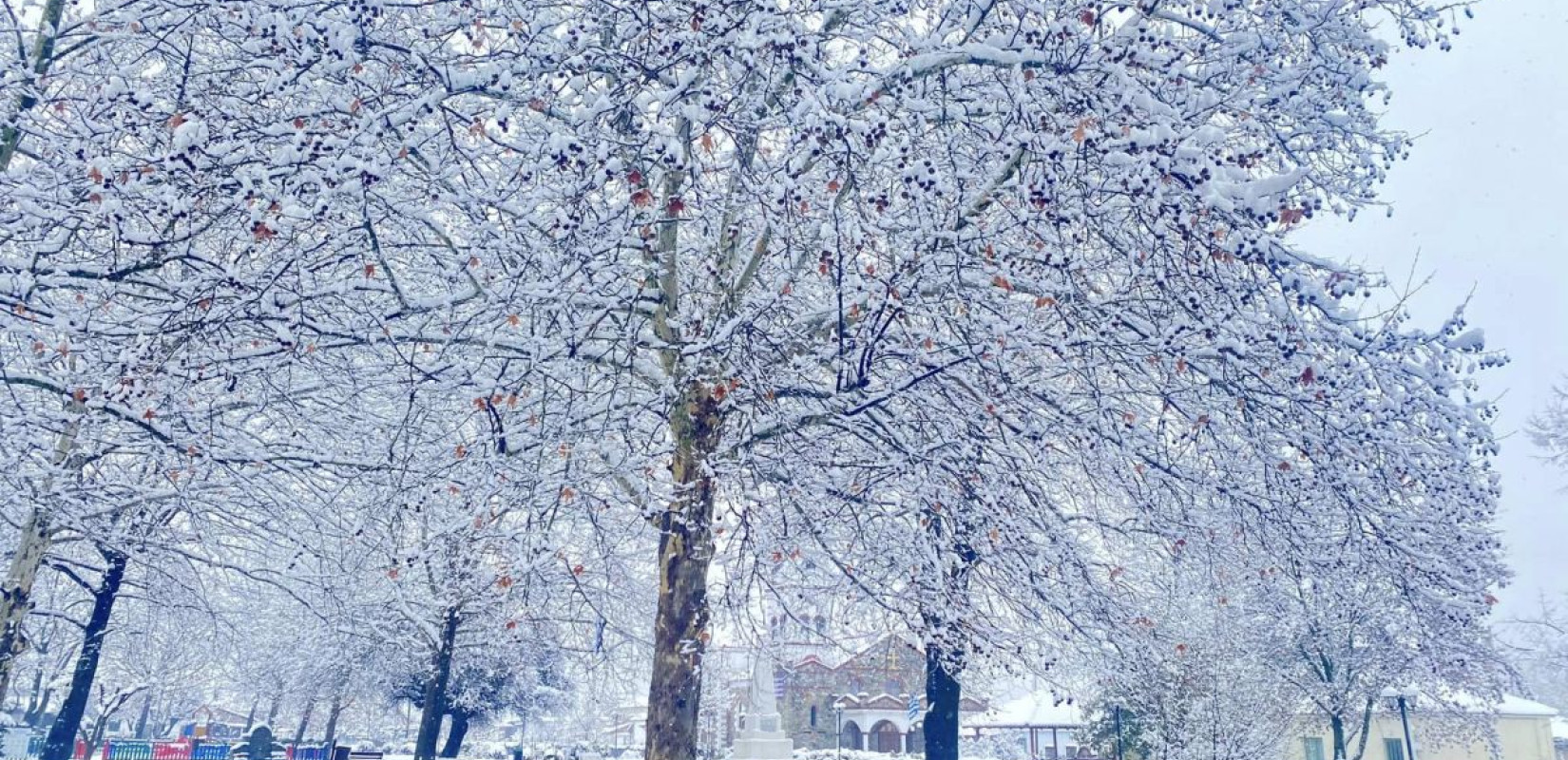 Καιρός: Βροχές και χιόνια στα ηπειρωτικά, μαλακώνει το κρύο σιγά-σιγά από αύριο Καιρός: Βροχές και χιόνια στα ηπειρωτικά, μαλακώνει το κρύο σιγά-σιγά από αύριο