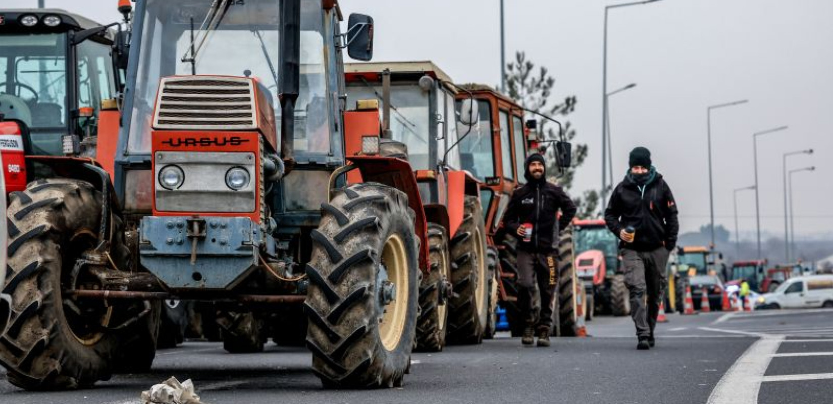 Aγρότες: Πανθεσσαλική σύσκεψη στα Φάρσαλα την Τρίτη - Αποφασίζουν για τα μπλόκα