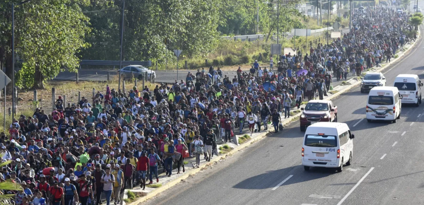 Τουλάχιστον 450.000 Αφγανοί έχουν εγκαταλείψει το Ιράν από την 1η Ιουνίου