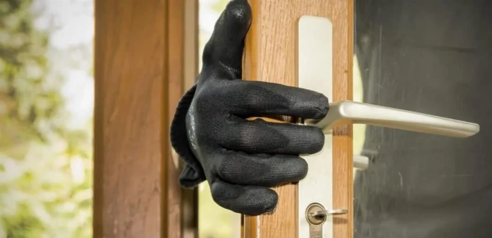 Συμβουλές από την ΕΛΑΣ για την αποφυγή κλοπών ενόψει των Χριστουγέννων