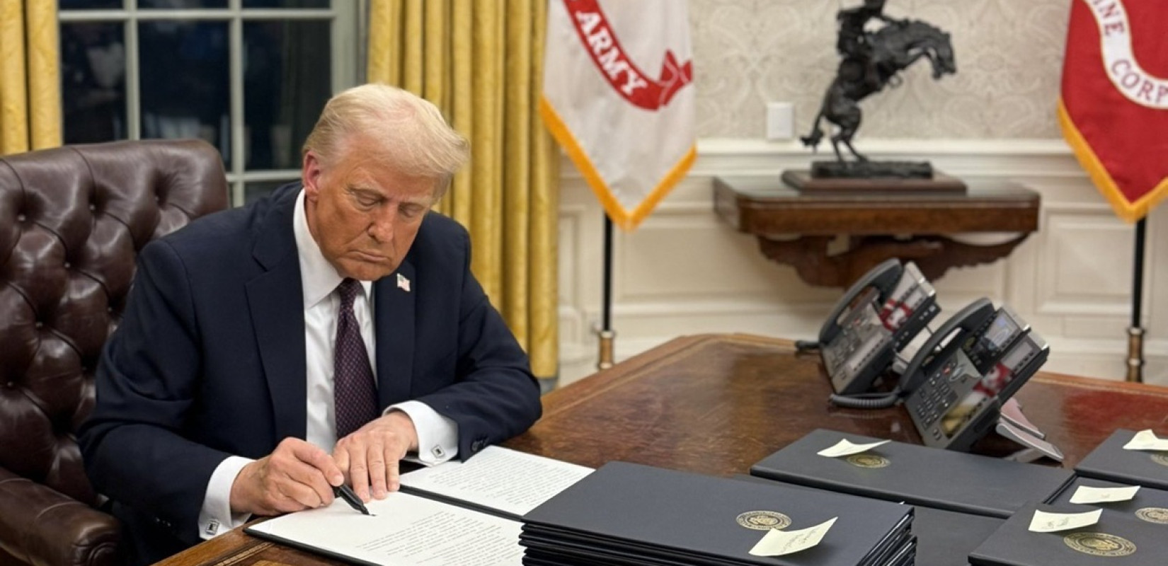 Εμπορική συμφωνία με την Ινδία προανήγγειλε ο Τραμπ: Η Ινδία σταματά τις αγορές ρωσικού πετρελαίου