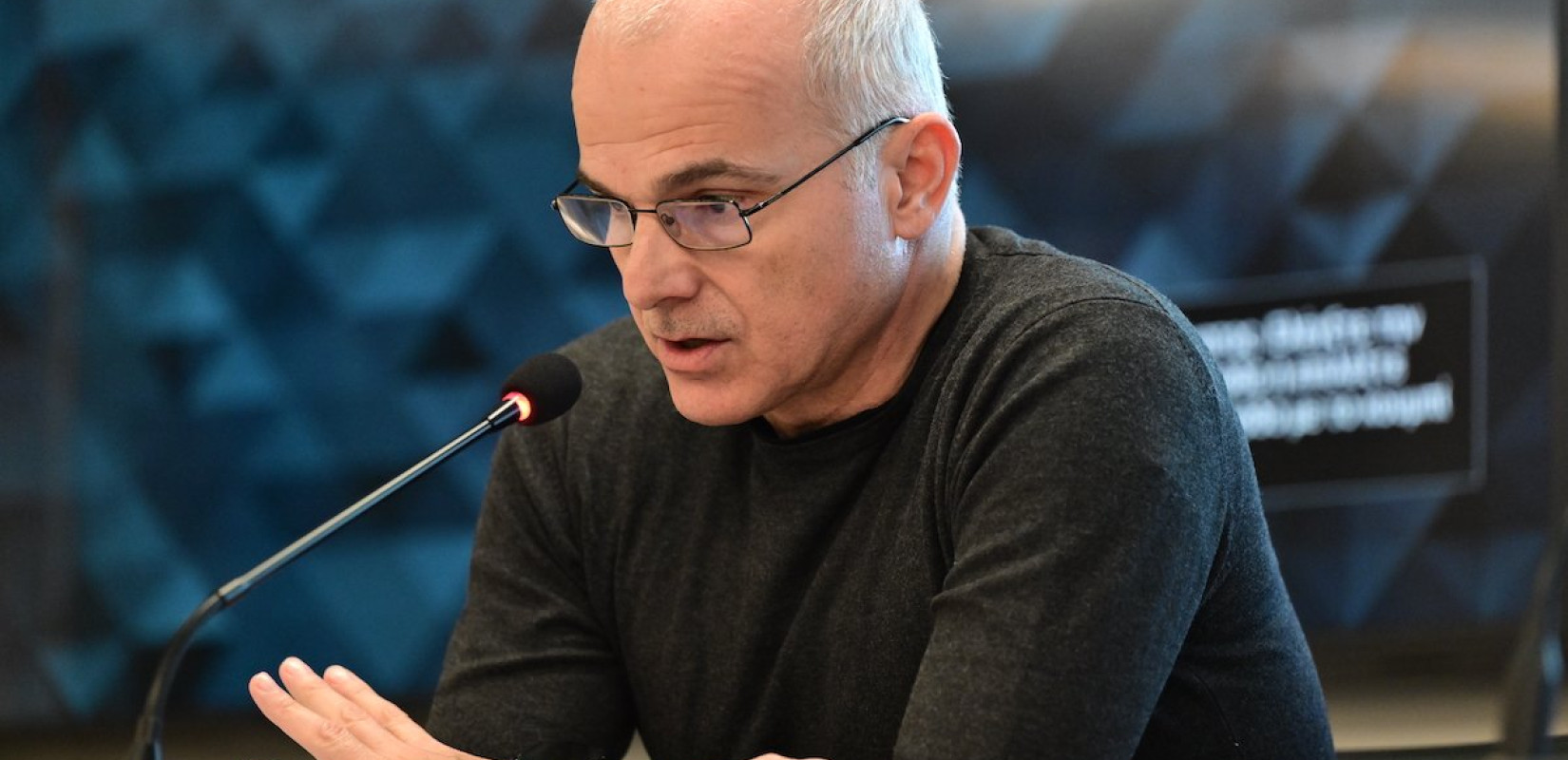 Τέμπη- Α. Ψαρόπουλος: Υπήρχε φραγμός, οι δικαστικές αρχές ήταν απρόθυμες να φτάσουν το μαχαίρι στο κόκαλο