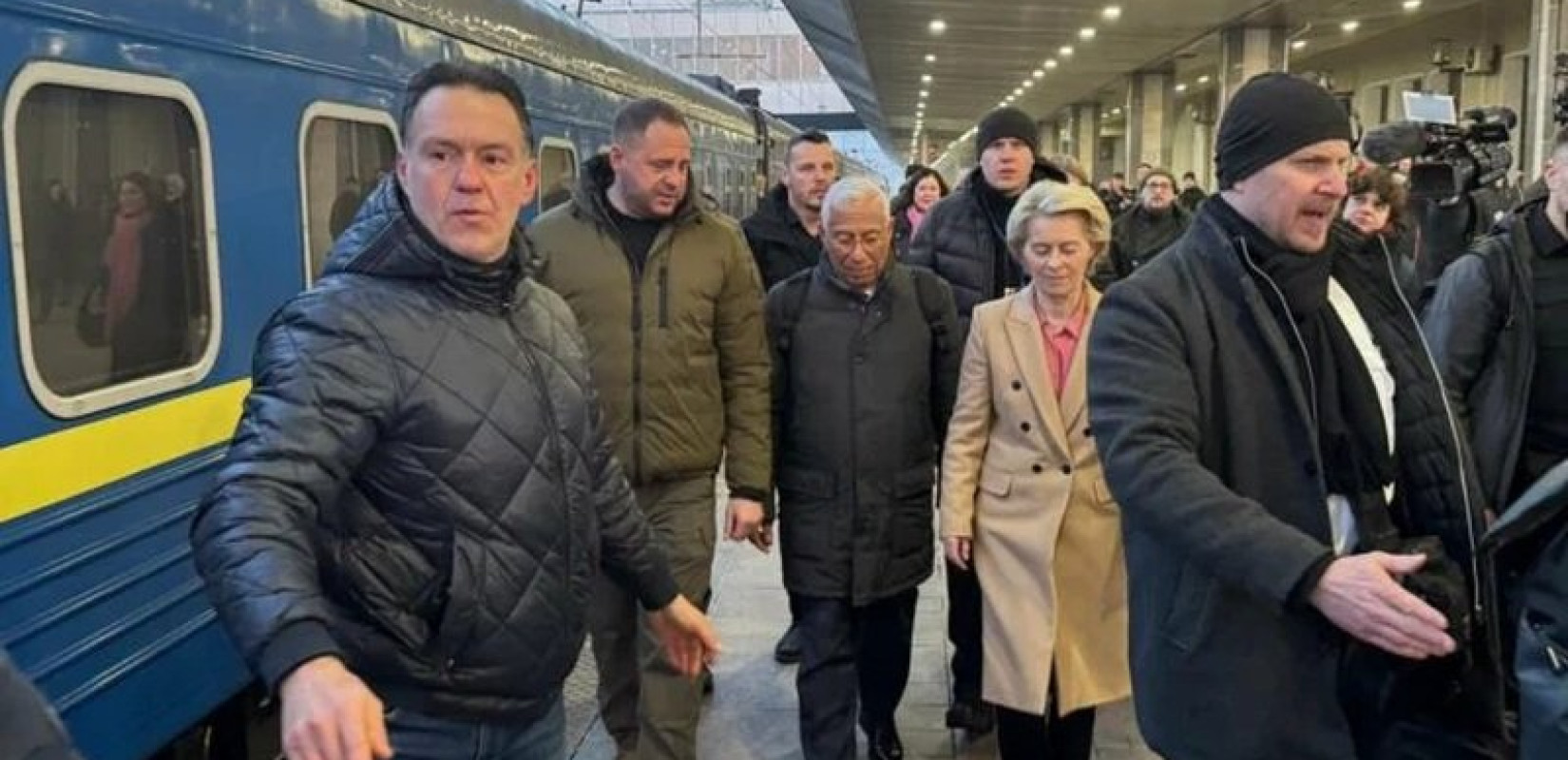 Στο Κίεβο Κόστα και φον ντερ Λάιεν: «Στην Ουκρανία διακυβεύεται το μέλλον της Ευρώπης» (βίντεο) Στο Κίεβο Κόστα και φον ντερ Λάιεν: «Στην Ουκρανία διακυβεύεται το μέλλον της Ευρώπης» (βίντεο)