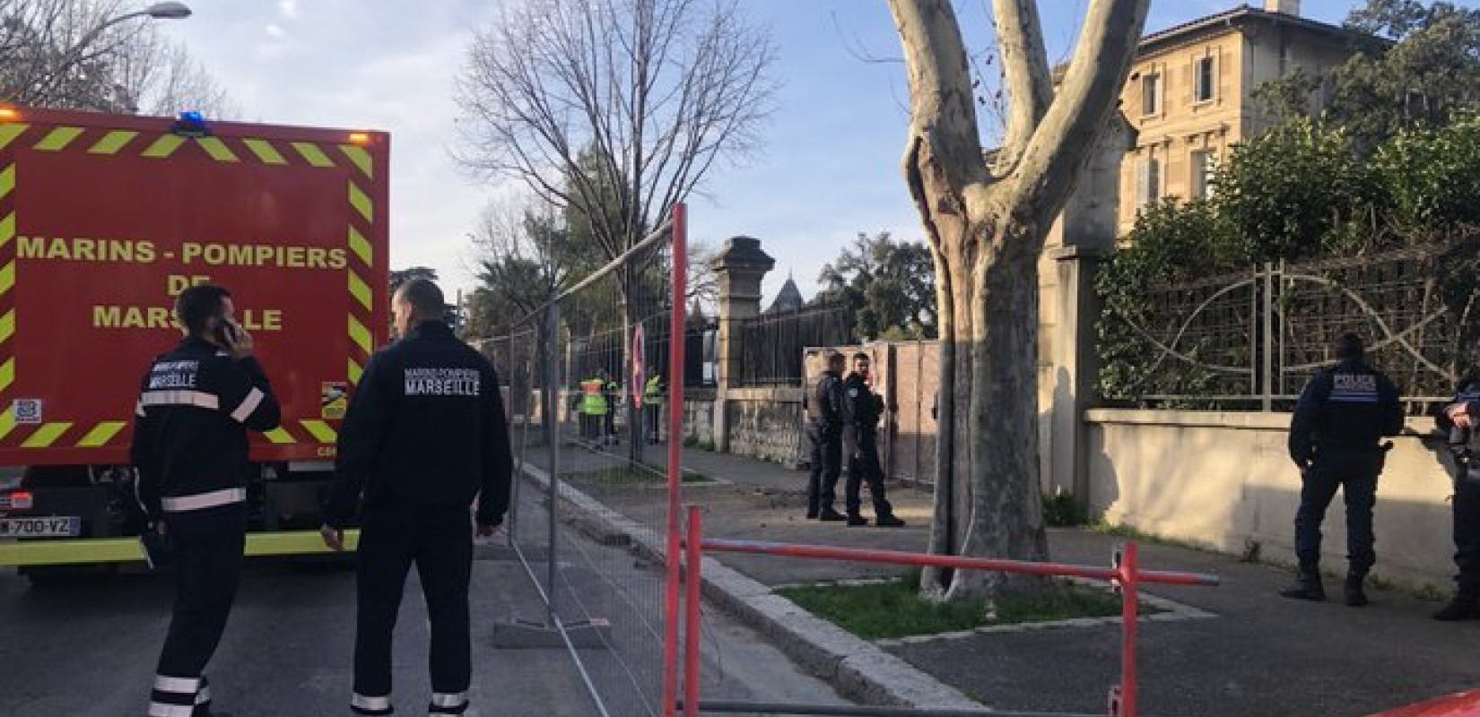 Γαλλία: Βρέθηκαν αυτοσχέδιοι εκρηκτικοί μηχανισμοί στο τοίχο του Ρωσικού προξενείου στην Μασσαλία