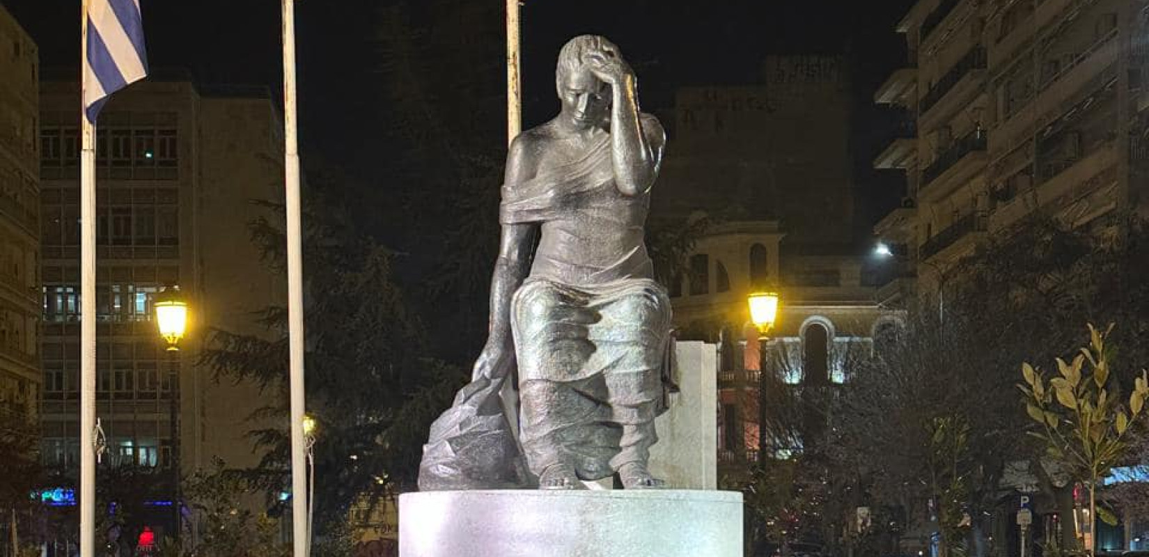 Φως σε δυο ξεχωριστά μνημεία… έριξε ο δήμος Θεσσαλονίκης