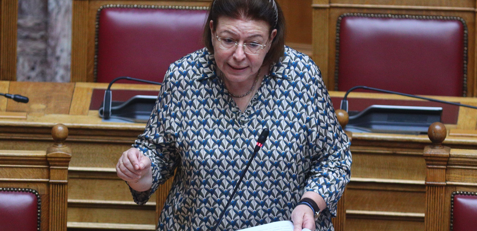 Πρόταση δυσπιστίας-Λ. Μενδώνη: Το επίδικο για τους υπογράφοντες είναι ποιος θα κατισχύσει στην αντιπολίτευση