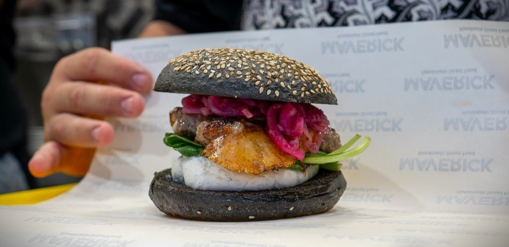 Maverick – Handmade Street Food: Δια Χειρών…Chefs, θα απολαύσετε ίσως τα πιο ανατρεπτικά sandwich σε όλη τη Θεσσαλονίκη