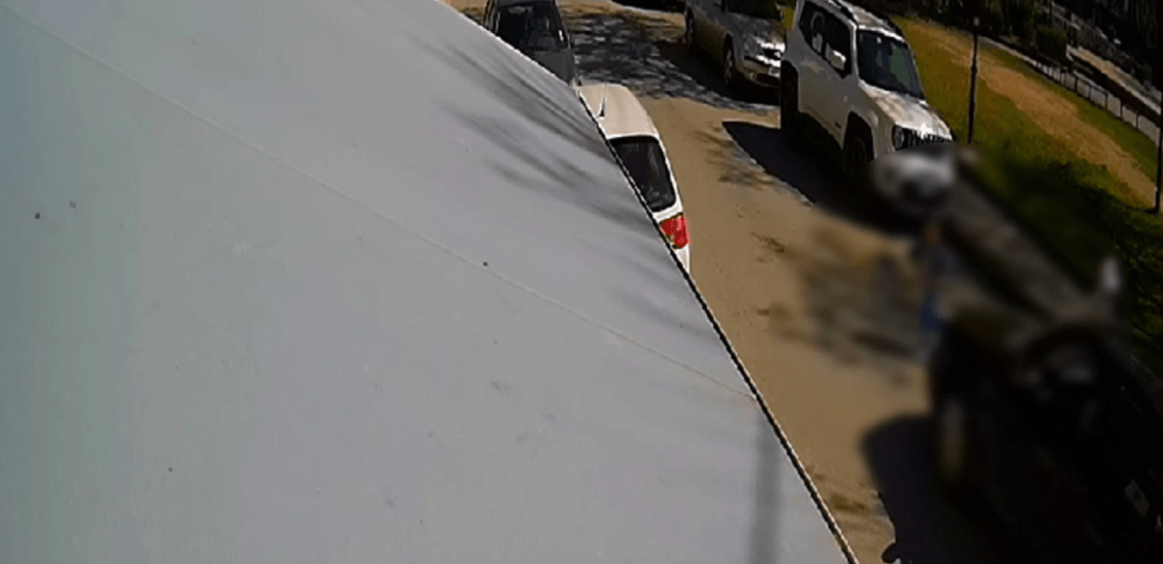 Λάρισα: Διασωληνώθηκε το 3χρονο αγόρι που παρασύρθηκε απο ΙΧ έξω από παιδική χαρά