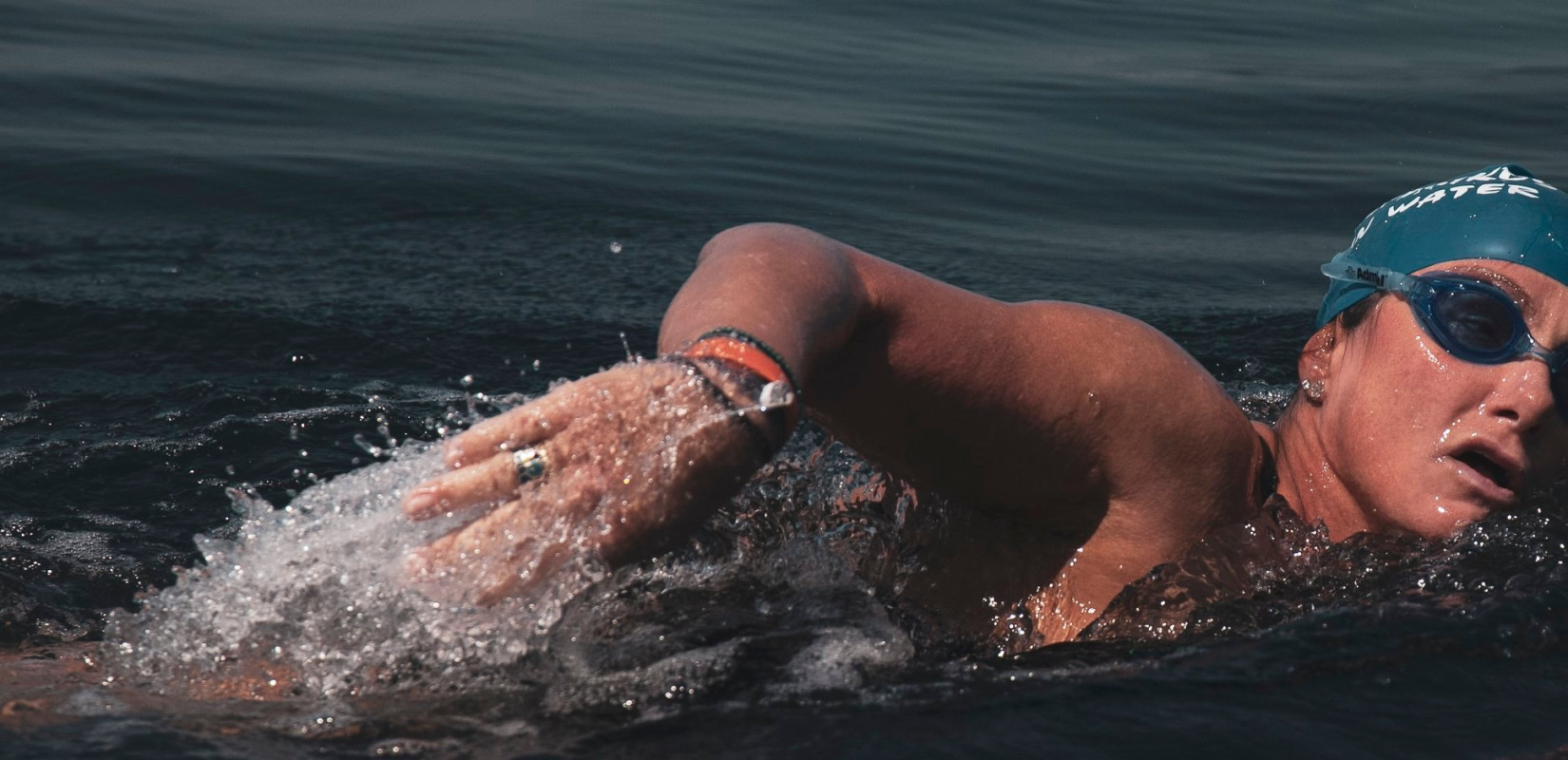 Πάττυ Στογιαννίδου: Δαμάζοντας τις άγριες θάλασσες από το Ντόβερ της Αγγλίας έως τις ακτές της Γαλλίας (βίντεο) Πάττυ Στογιαννίδου: Δαμάζοντας τις άγριες θάλασσες από το Ντόβερ της Αγγλίας έως τις ακτές της Γαλλίας (βίντεο)