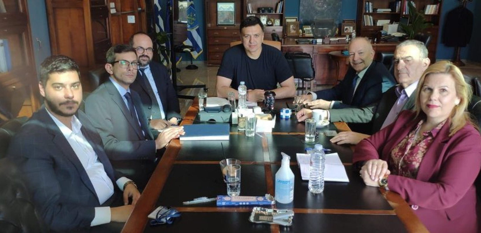 Συνάντηση Β. Κικίλια, με δημάρχους και φορείς Λήμνου και Αγ. Ευστρατίου για τη διασφάλιση της ακτοπλοϊκής εξυπηρέτησης των νησιών