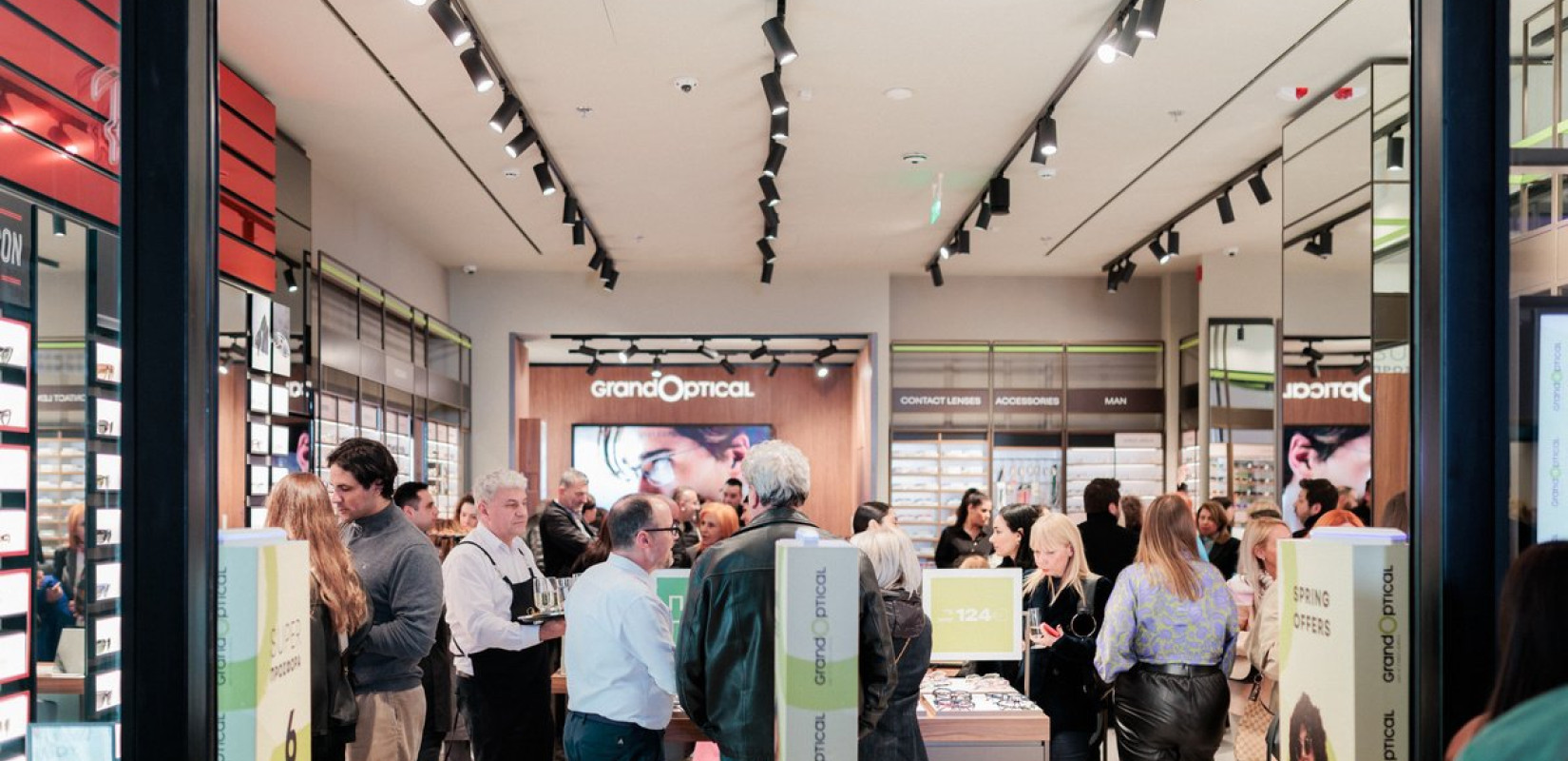 «A New Era Party» στο πρόσφατα ανακαινισμένο Flagship Store των GrandOptical στο Mediterranean Cosmos Θεσσαλονίκης
