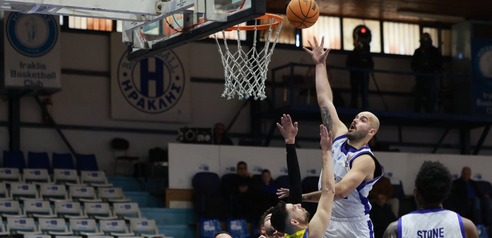 Μπάσκετ: Εξασφάλισε την παρουσία του στα πλέι οφ ο Ηρακλής (βίντεο)