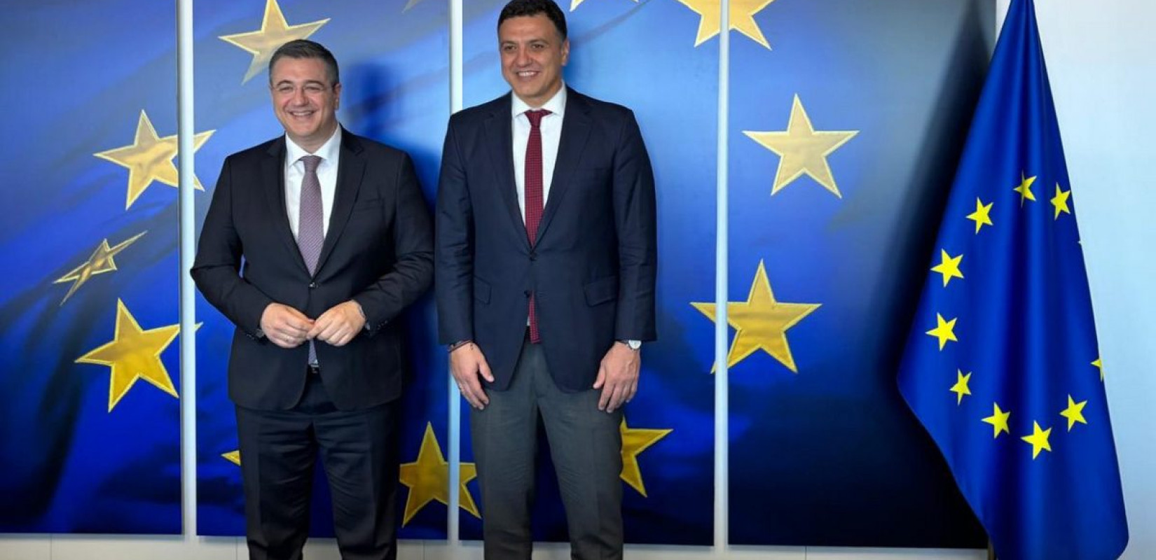 Συνάντηση του Β. Κικίλια με τον Απ. Τζιτζικώστα: «Η Ευρώπη πρέπει να αγκαλιάσει τη Ναυτιλία» Συνάντηση του Β. Κικίλια με τον Απ. Τζιτζικώστα: «Η Ευρώπη πρέπει να αγκαλιάσει τη Ναυτιλία»