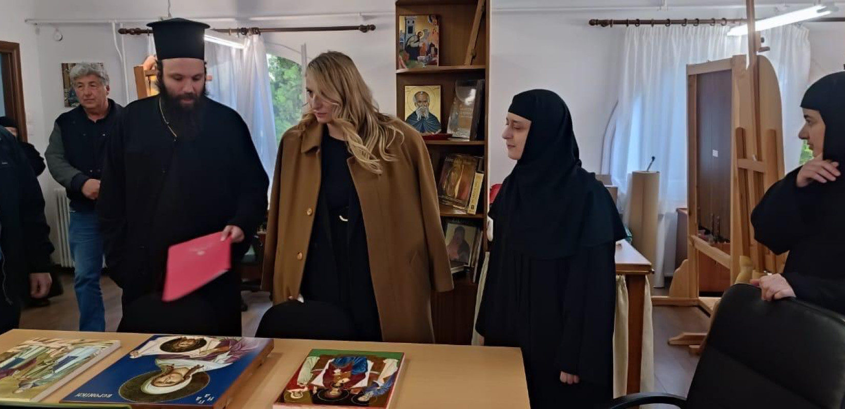 Θεσσαλονίκη: Στη Βέροια, για τον θρησκευτικό τουρισμό, η συντονίστρια του γραφείου του πρωθυπουργού στη Β.Ελλάδα Θεσσαλονίκη: Στη Βέροια, για τον θρησκευτικό τουρισμό, η συντονίστρια του γραφείου του πρωθυπουργού στη Β.Ελλάδα