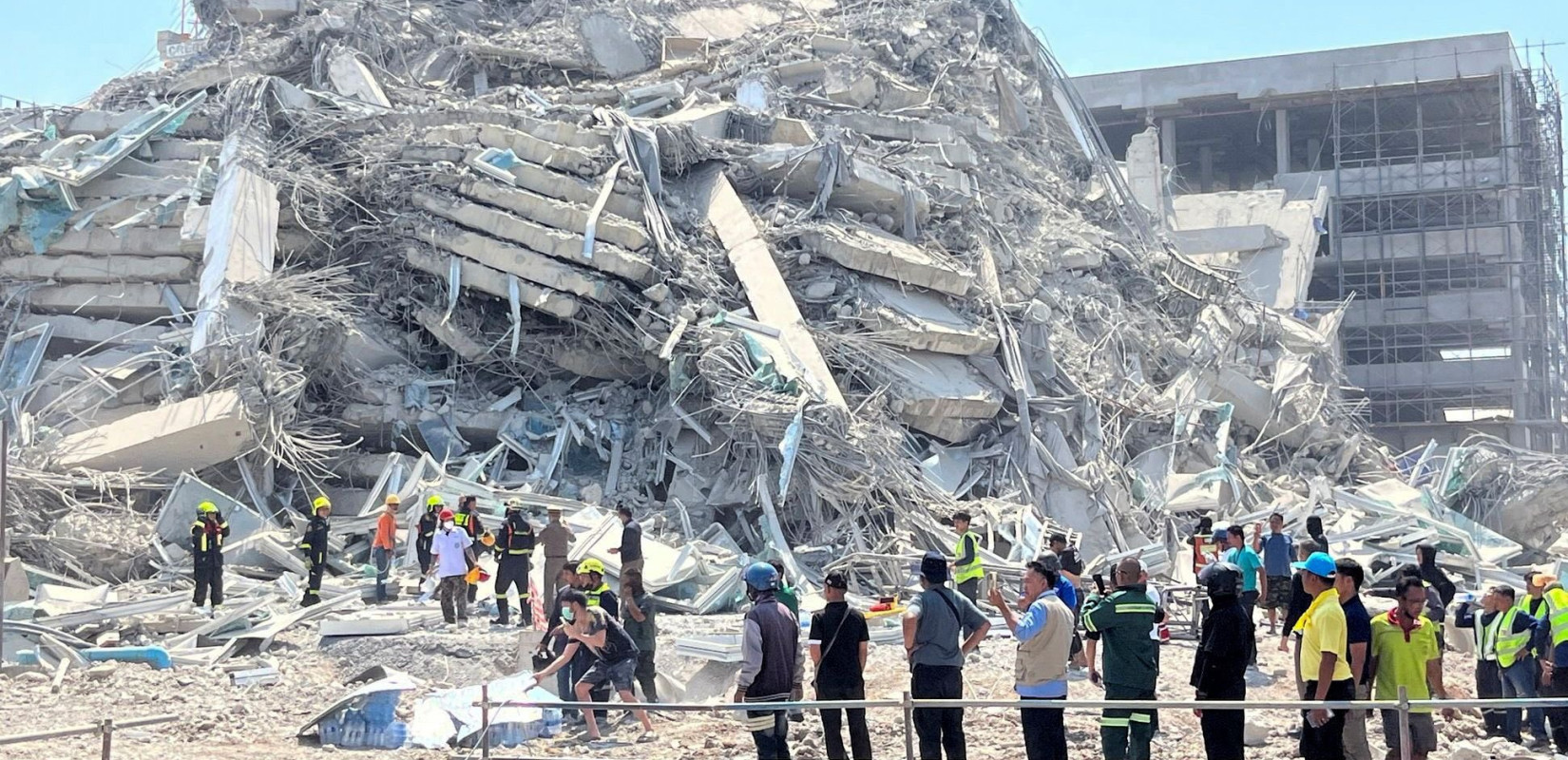 YΠΕΞ: Συλλυπητήρια στις οικογένειες των θυμάτων από τους καταστροφικούς σεισμούς στην Ταϊλάνδη