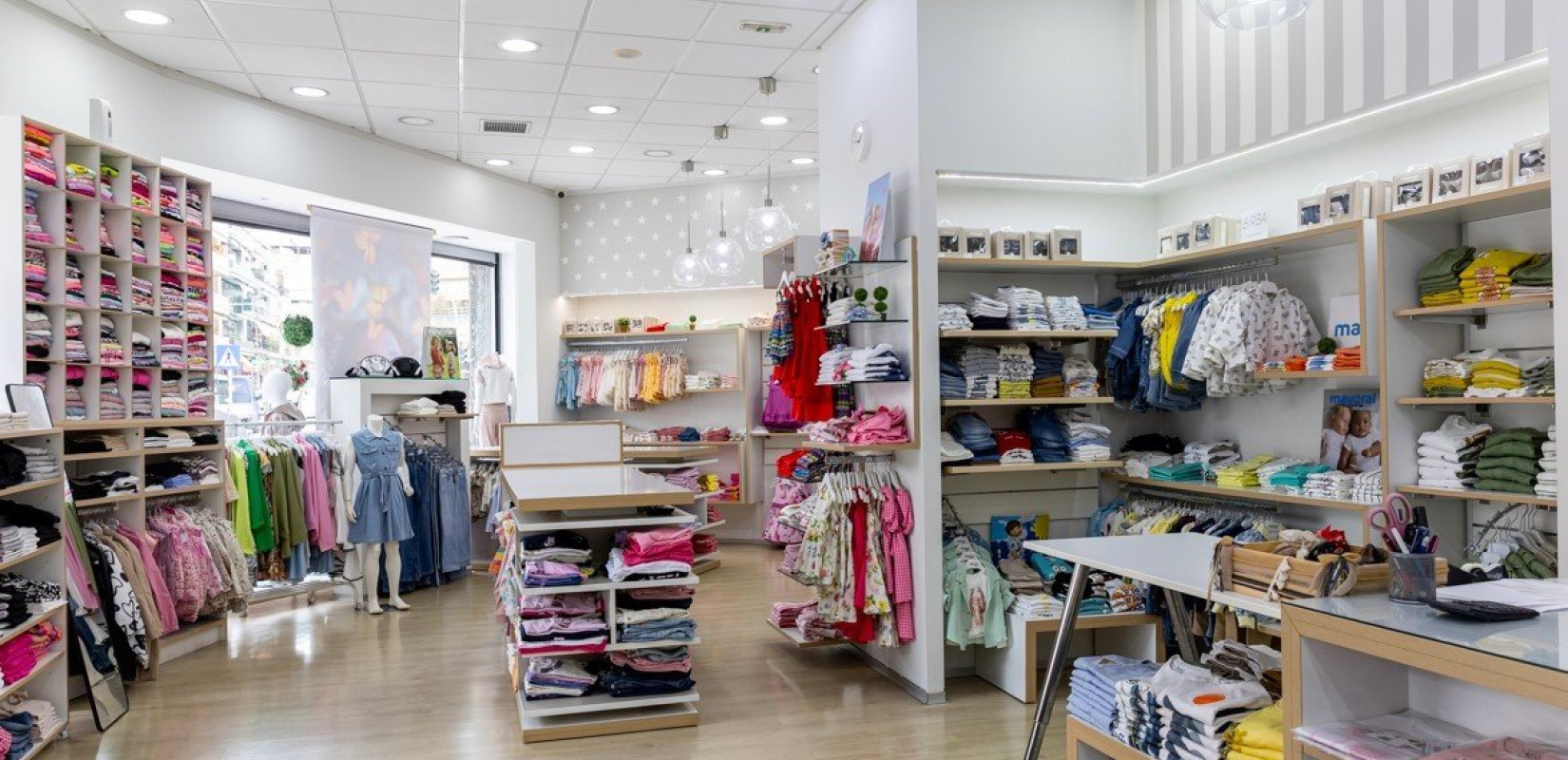 Trabolino Kids: Ο απόλυτος προορισμός για παιδικά ρούχα και βαπτιστικά στη Θεσσαλονίκη