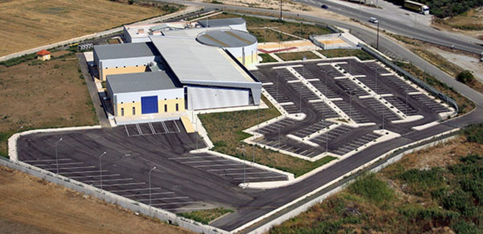 Καβάλα: Οι «πληγές» του εκθεσιακού κέντρου ματαιώνουν την KavalaExpo