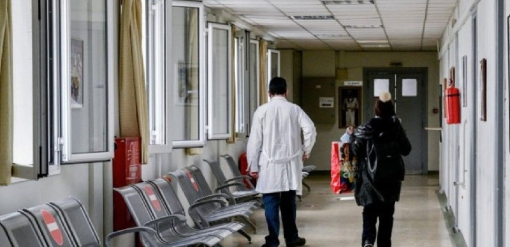 Πανελλαδική στάση εργασίας των τραυματιοφορέων στα δημόσια νοσοκομεία - Καταγέλλουν «συνθήκες εργασιακής εξάντλησης»