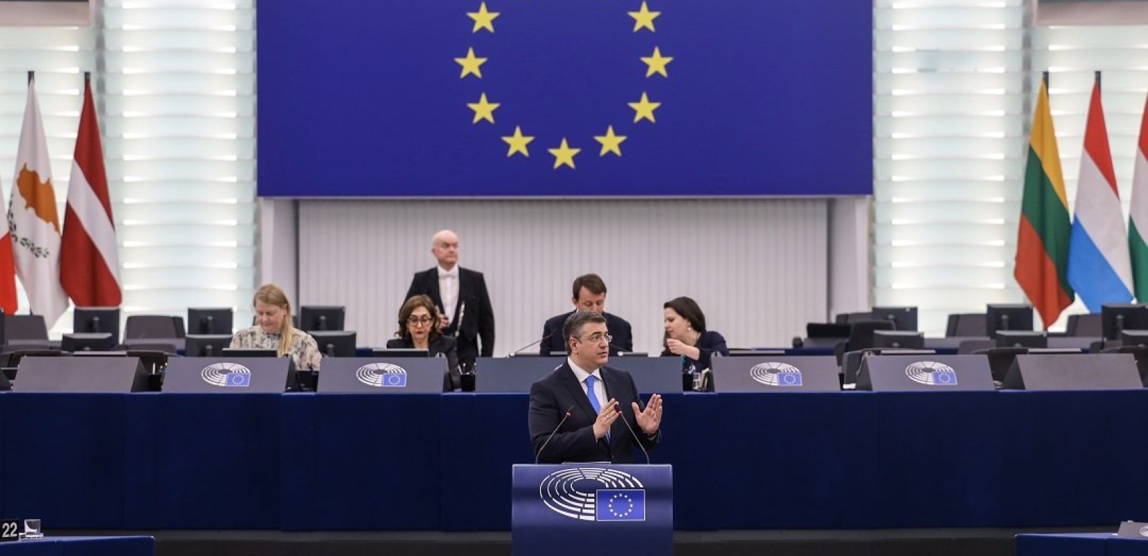 Α. Τζιτζικώστας: «Οι μεταφορικές υποδομές διασφαλίζουν τη μετακίνηση ανθρώπων και αγαθών»