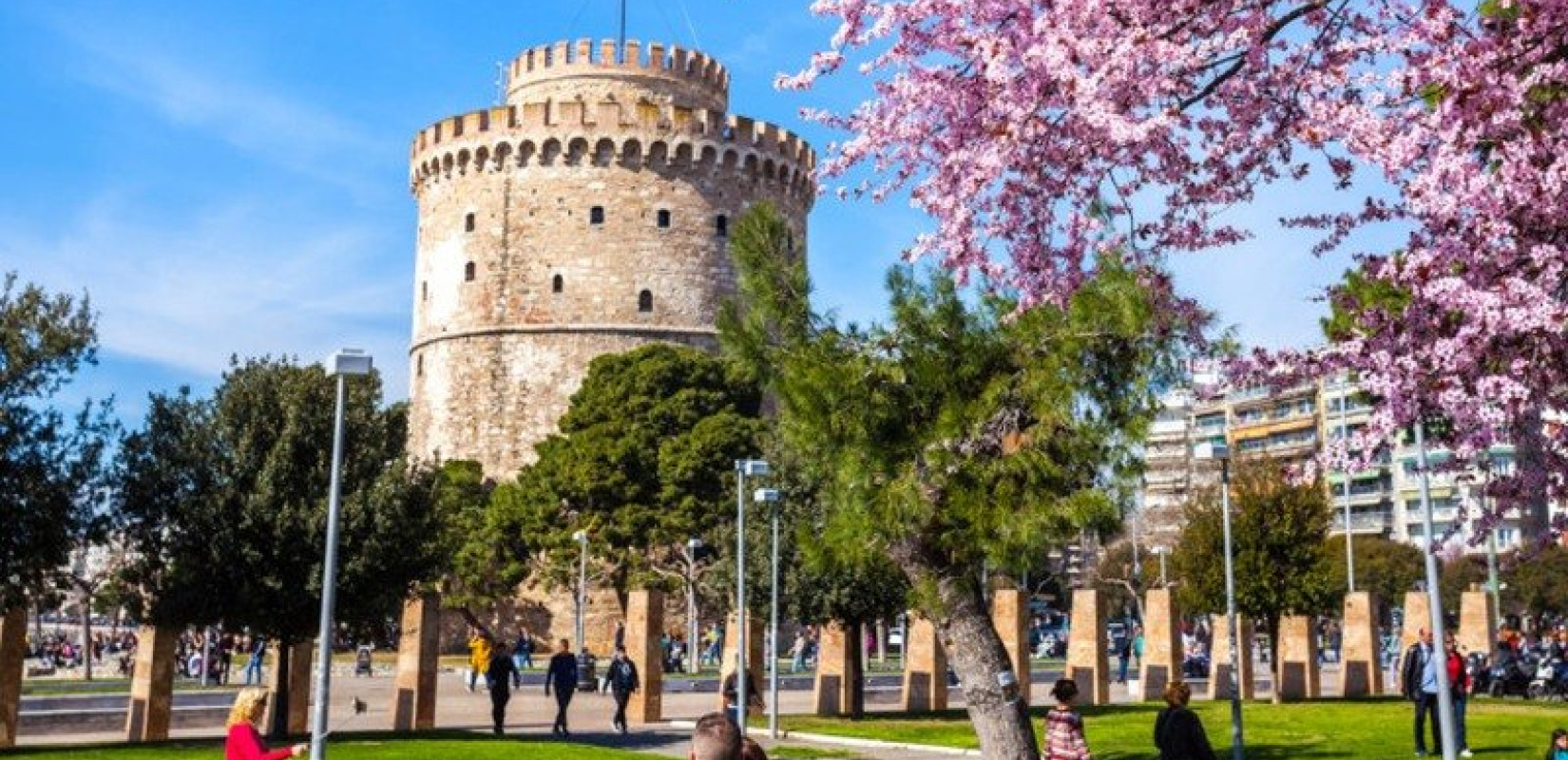 Καιρός: Πάνω από τους 20 βαθμούς ο υδράργυρος το Μεγάλο Σάββατο - Πώς θα κυλήσει η Κυριακή του Πάσχα