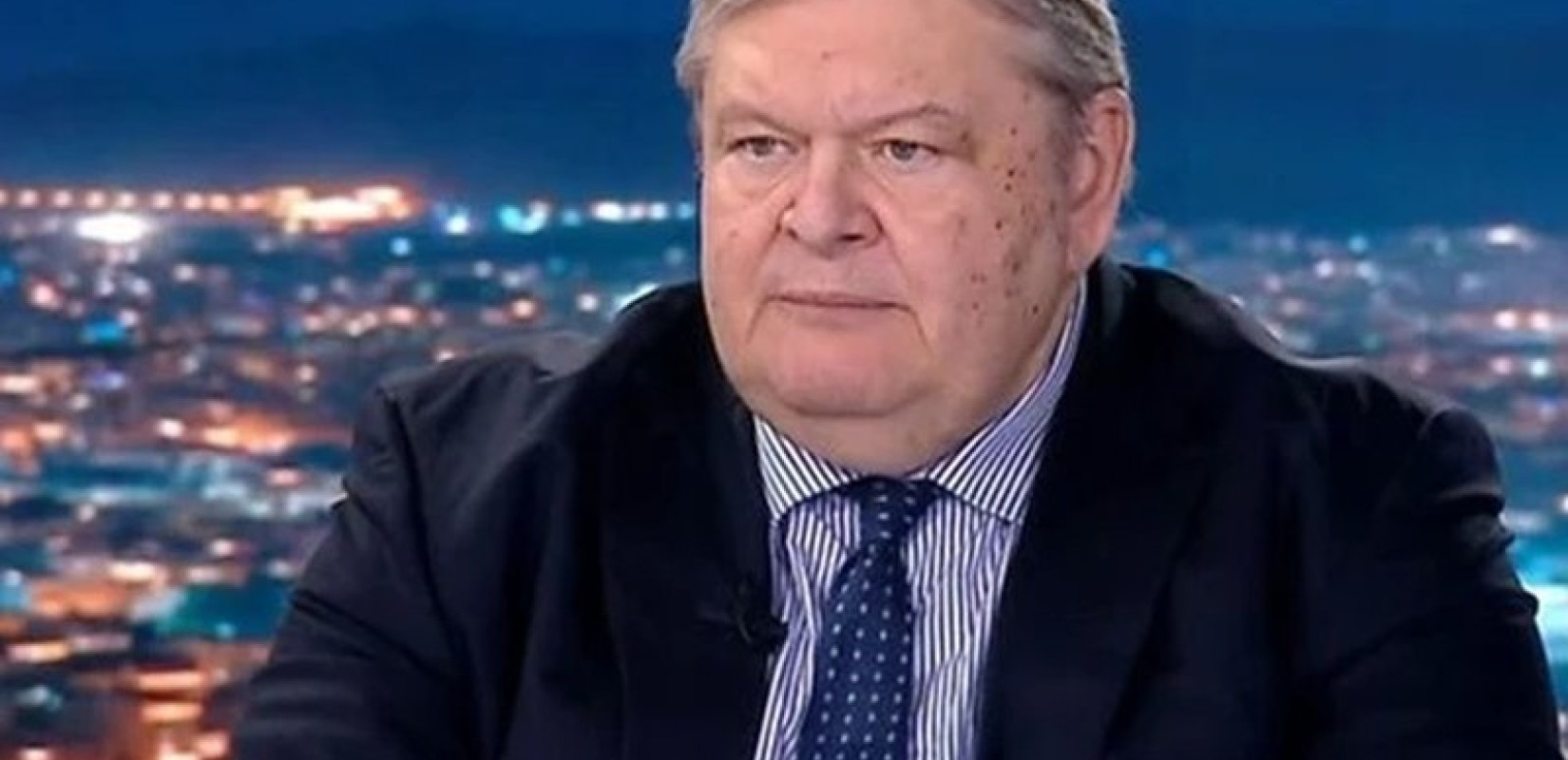 Βενιζέλος για Τέμπη: Το λάθος της κυβέρνησης είναι ότι έλαβε αμέσως θέση επί της ουσίας, δεν έπρεπε να καταστεί διάδικος - Τι είπε για τον Σαμαρά (βίντεο) Βενιζέλος για Τέμπη: Το λάθος της κυβέρνησης είναι ότι έλαβε αμέσως θέση επί της ουσίας, δεν έπρεπε να καταστεί διάδικος - Τι είπε για τον Σαμαρά (βίντεο)