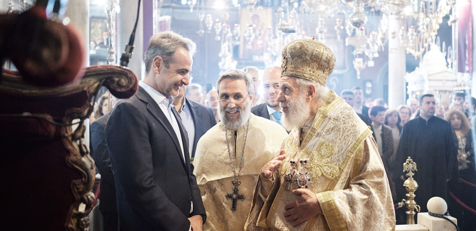Στον Ιερό Ναό Ευαγγελιστρίας Τήνου ο Κυριάκος Μητσοτάκης για την πρώτη Ανάσταση