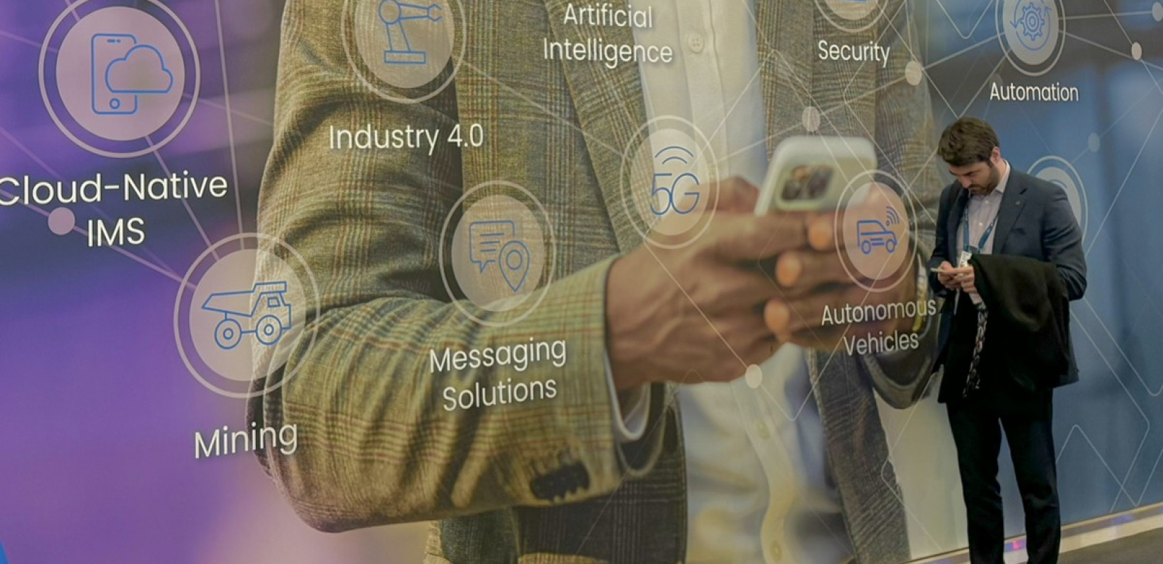 Mεταφορά δεδομένων κινητής τηλεφωνίας: 164 EB τον μήνα - Αρκετά για 16,4 τρισεκατομμύρια φωτογραφίες υψηλής ανάλυσης