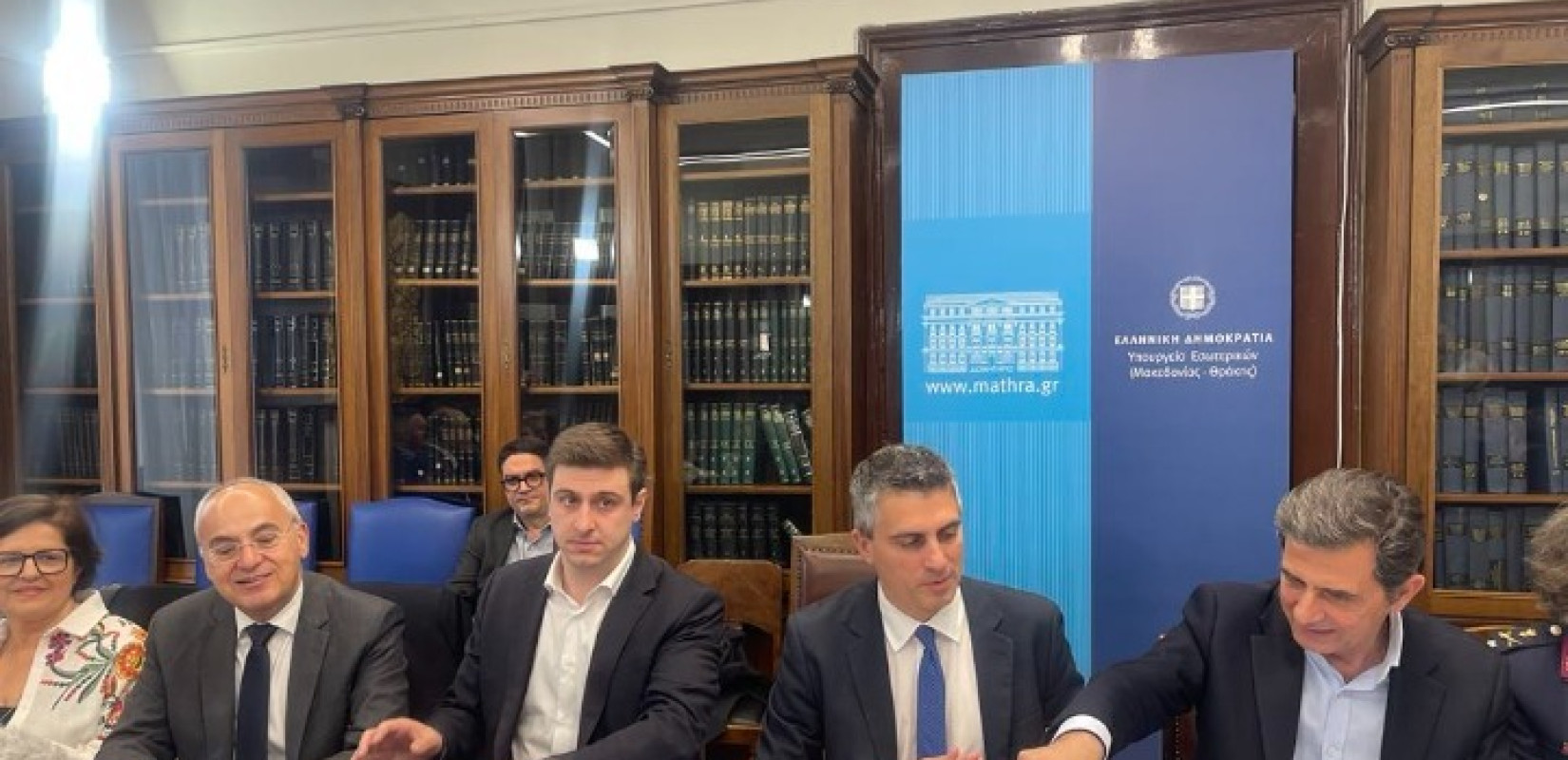 Θεσσαλονίκη: Χιλιάδες αυτοκίνητα εκτός κέντρου χάρη στο Μετρό - Πάνω από 6 εκατ. μετακινήσεις στο 4μηνο λειτουργίας του