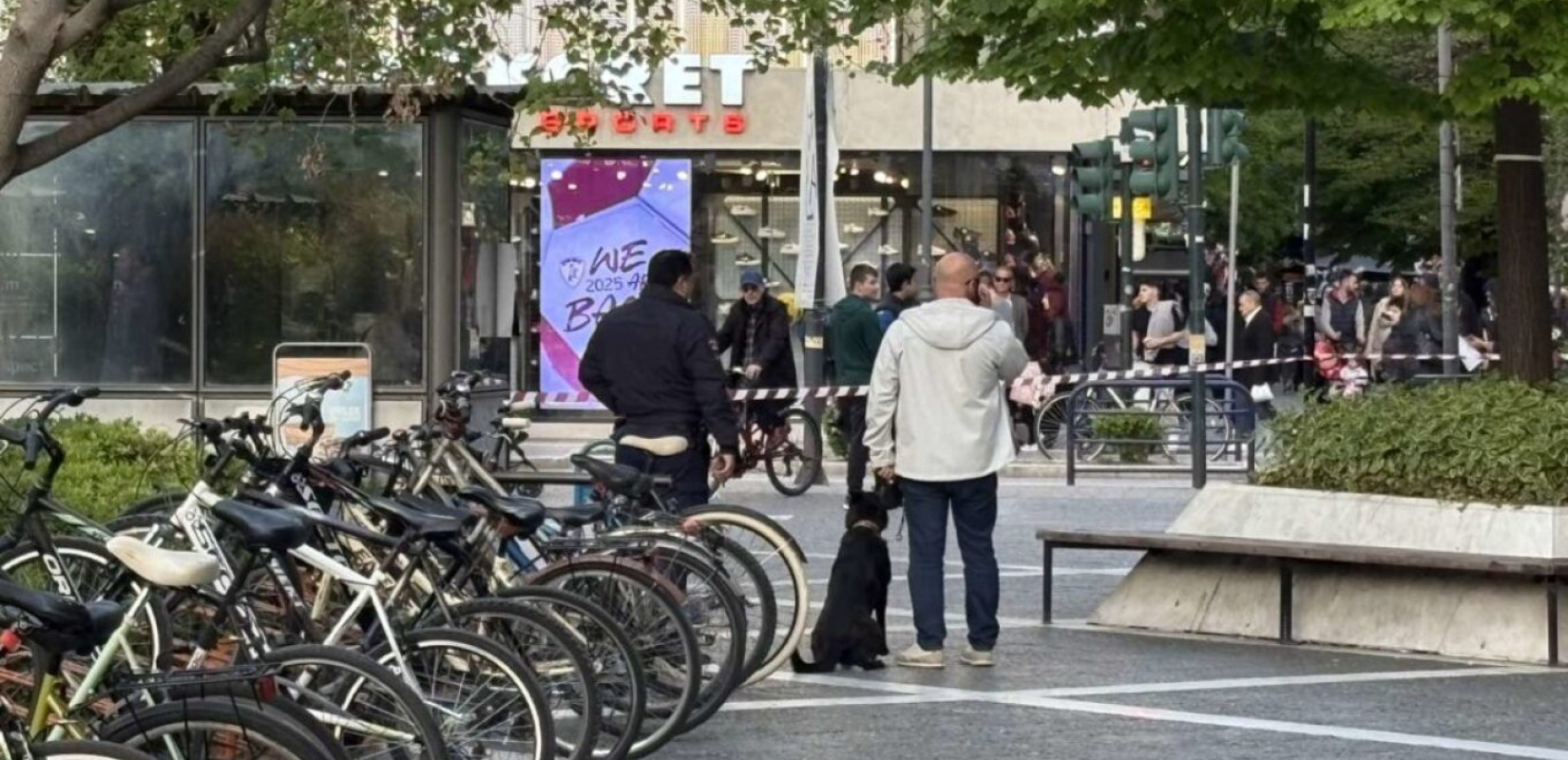 Λάρισα: Συναγερμός για ύποπτο μηχανάκι έξω από τα Δικαστήρια - Αποκλείστηκε το σημείο (βίντεο)