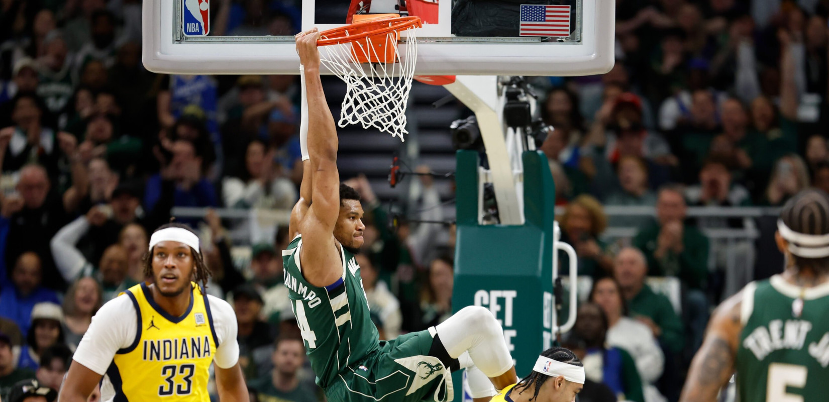 ΝΒΑ: Ο Αντετοκούνμπο δεν είχε πει την τελευταία λέξη του (βίντεο)