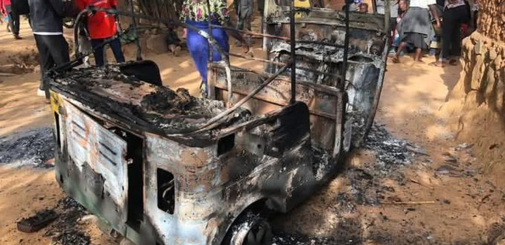 Τουλάχιστον 50 νεκροί και πολλοί τραυματίες σε επιθέσεις ενόπλων σε χωριά της Νιγηρίας